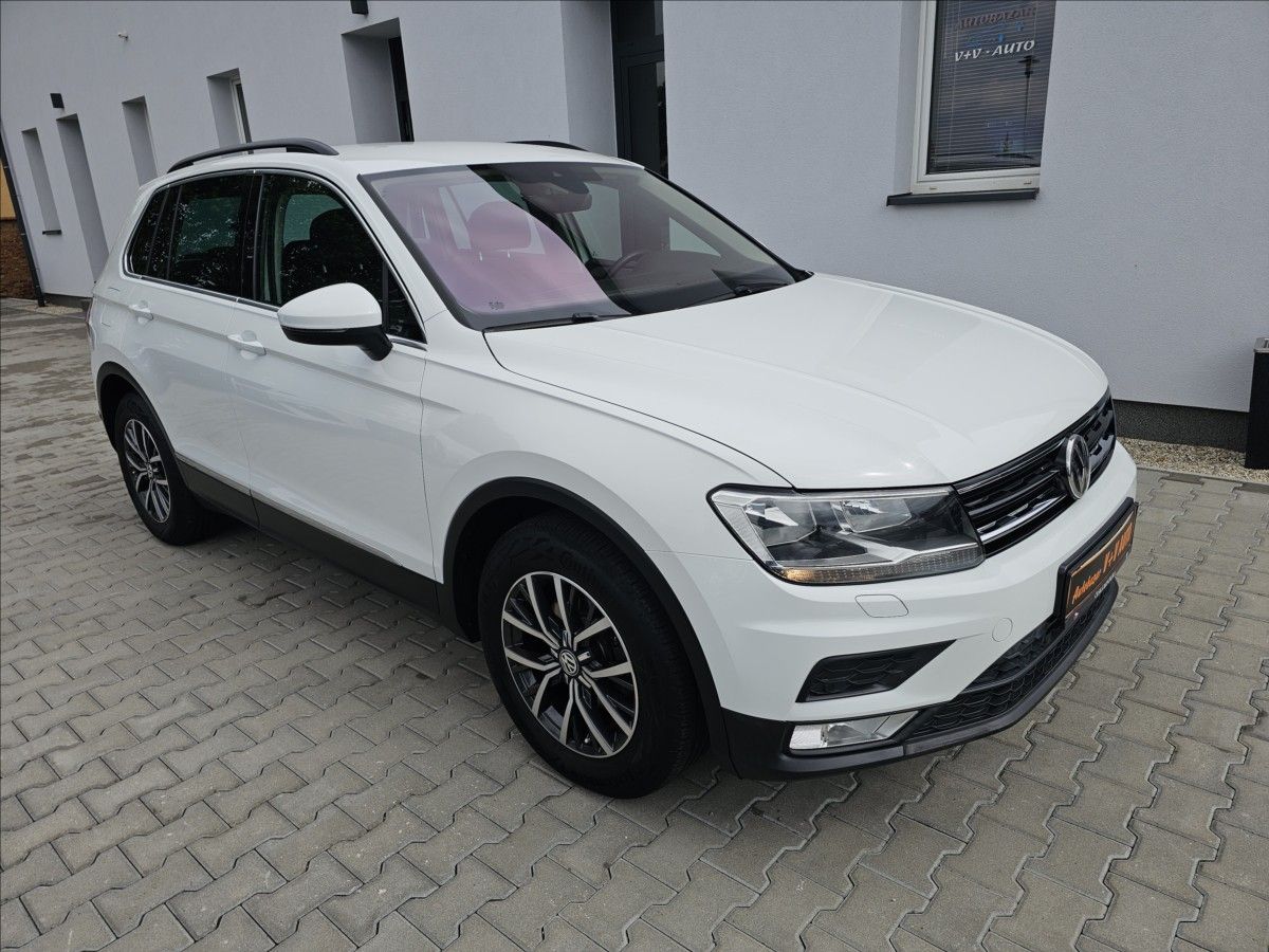 Volkswagen Tiguan, 1,4 TSi 110KW COMFORTLINE - fotka 4