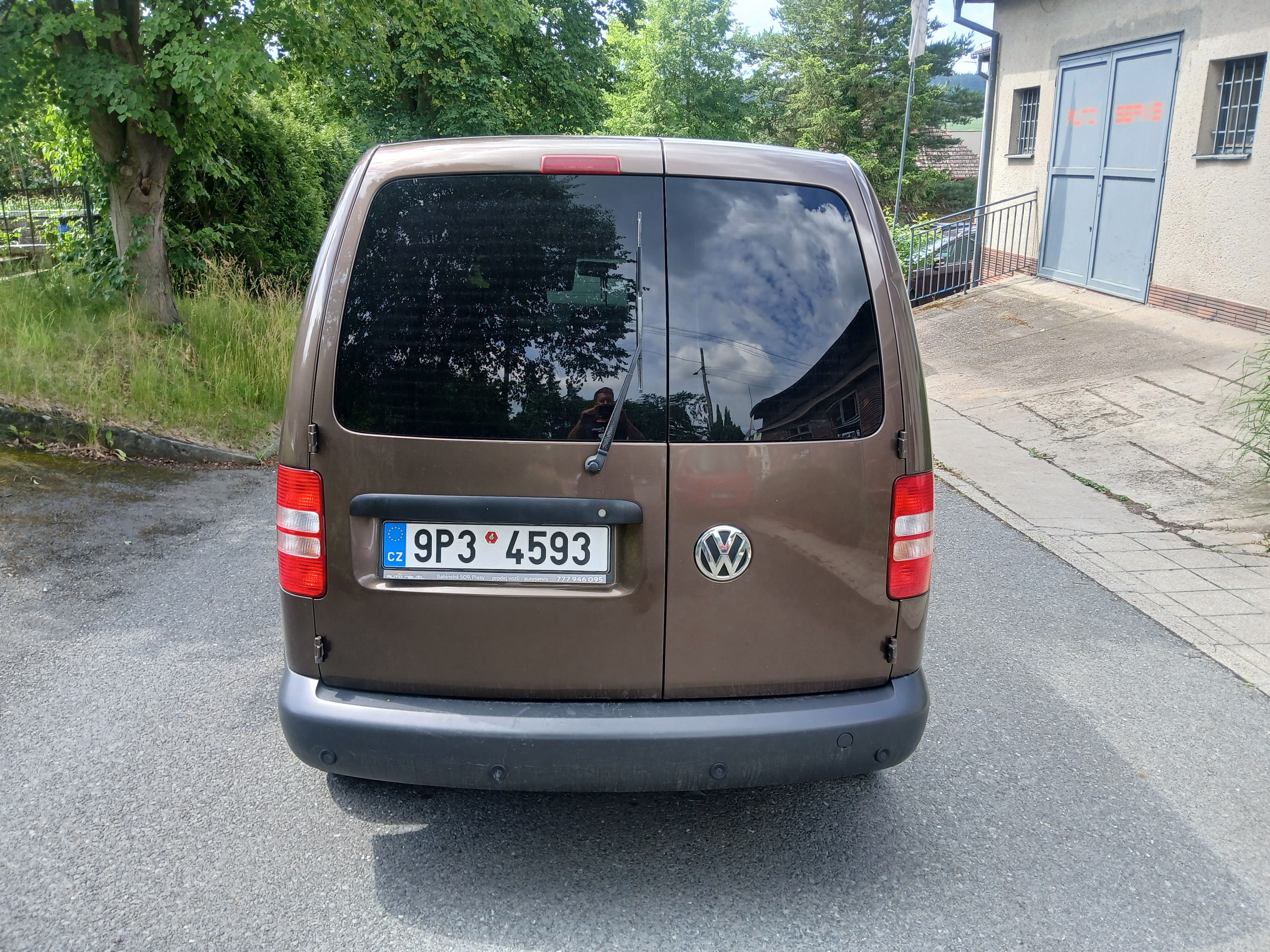 Volkswagen Caddy, 1.Majitel,1.6TD 75KW. - fotka 4