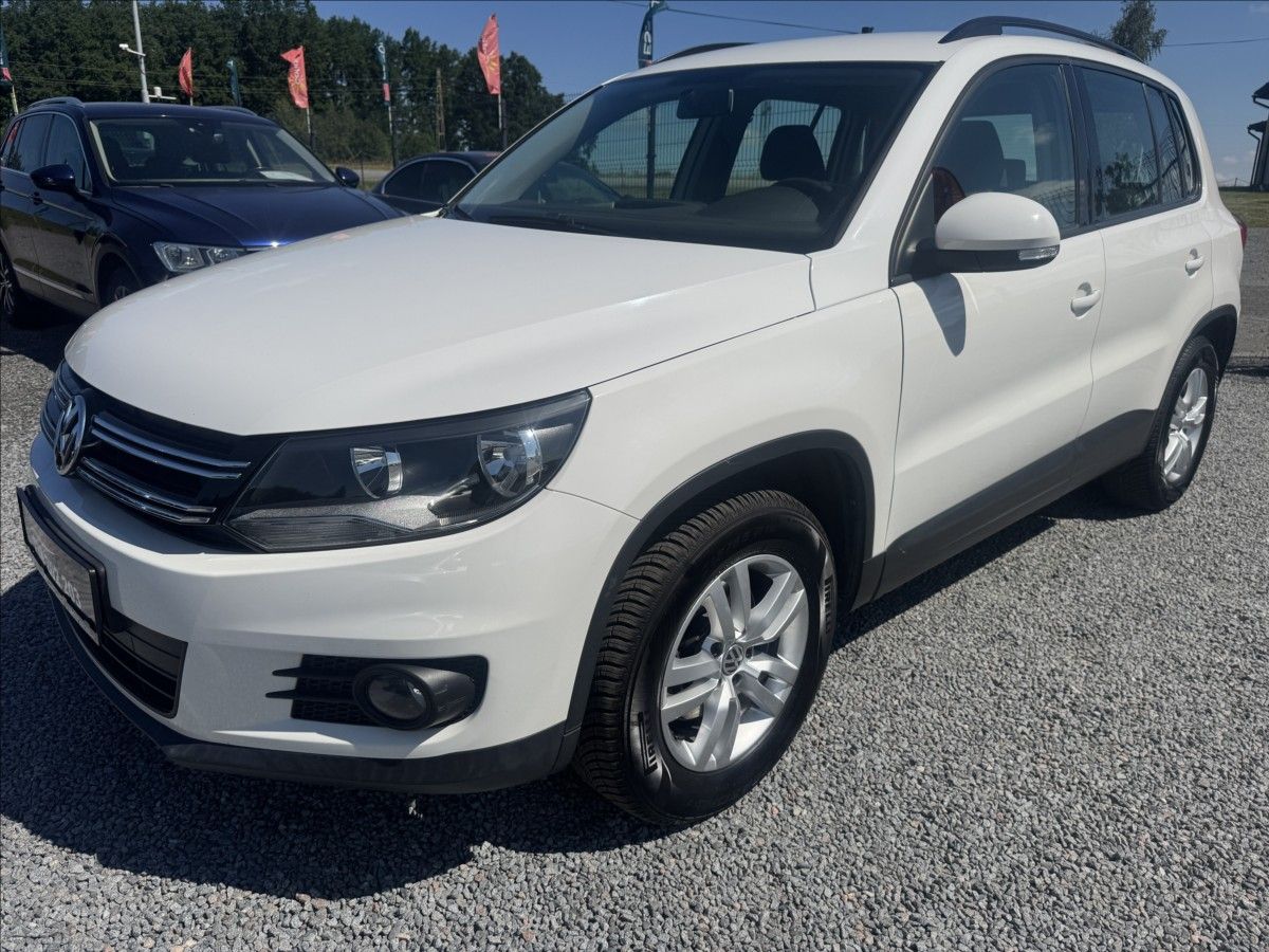 Volkswagen Tiguan, 2,0   TDI 81KW TREND&FUN - fotka 3