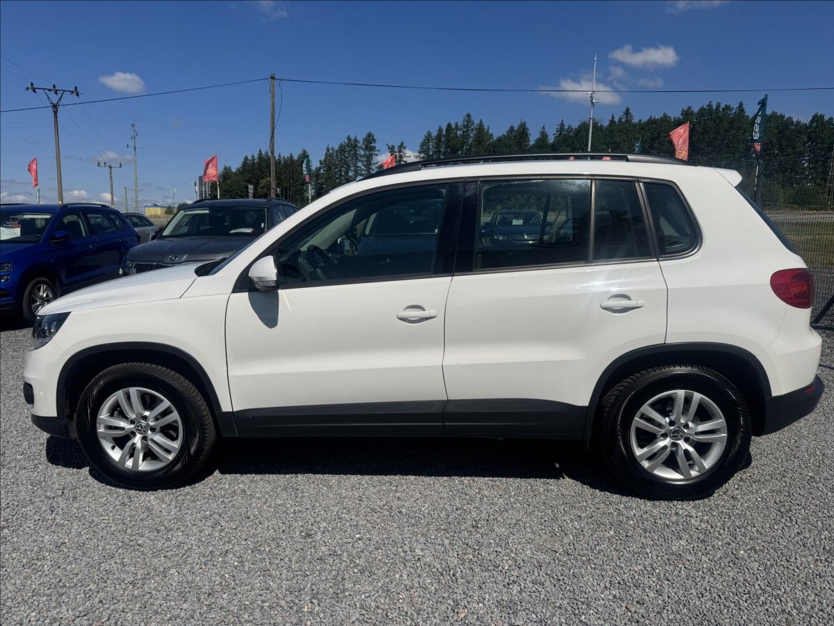 Volkswagen Tiguan, 2,0   TDI 81KW TREND&FUN - fotka 4