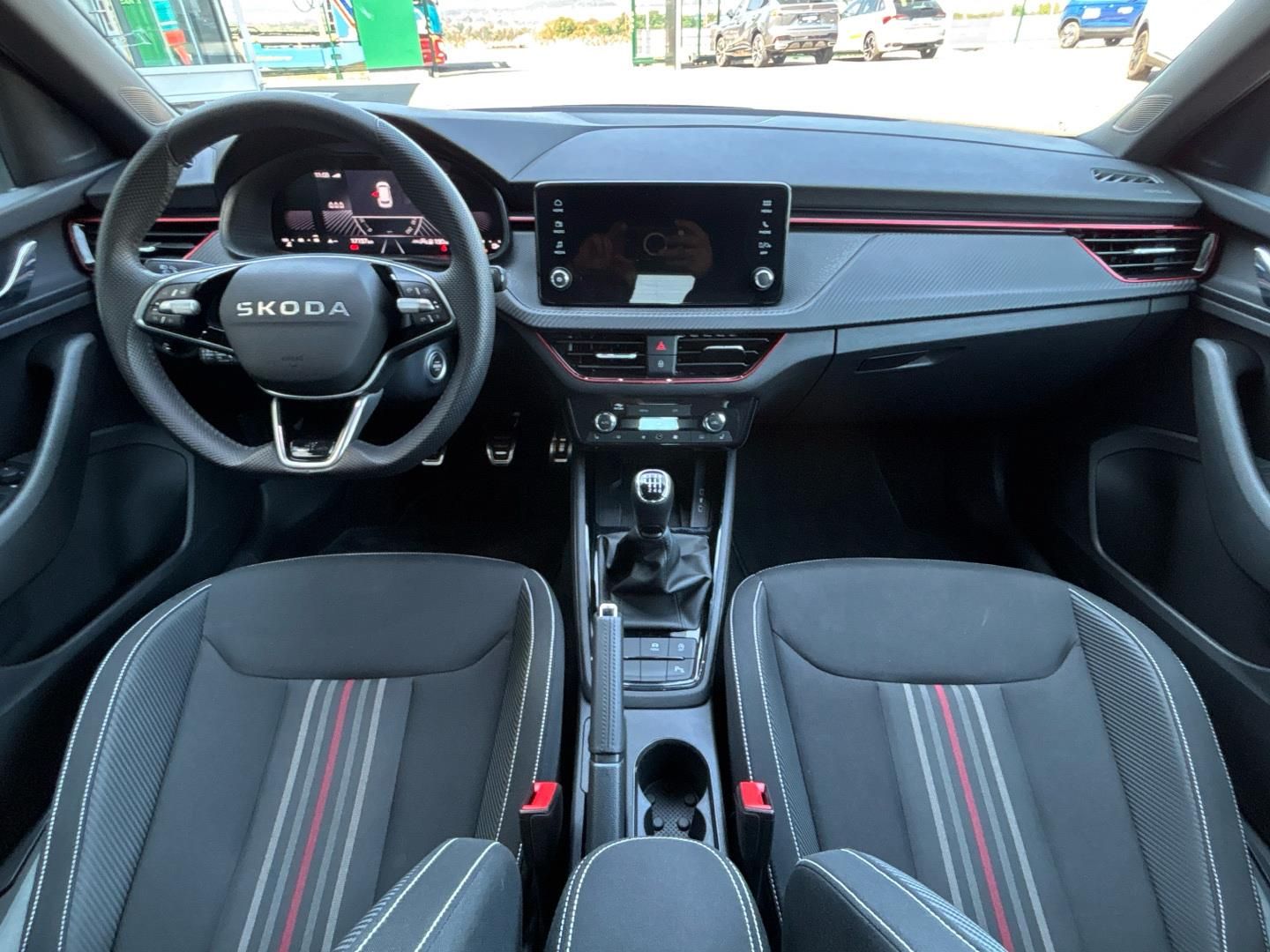 Škoda Kamiq, 1.0 TSI / 85 kW Monte Carlo - fotka 5