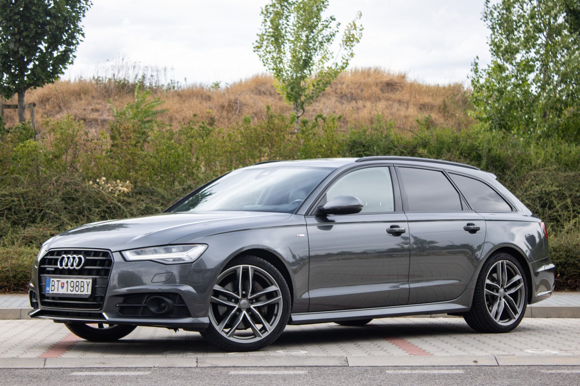 Audi A6 Avant