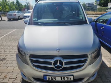 Mercedes Benz V 220 d L