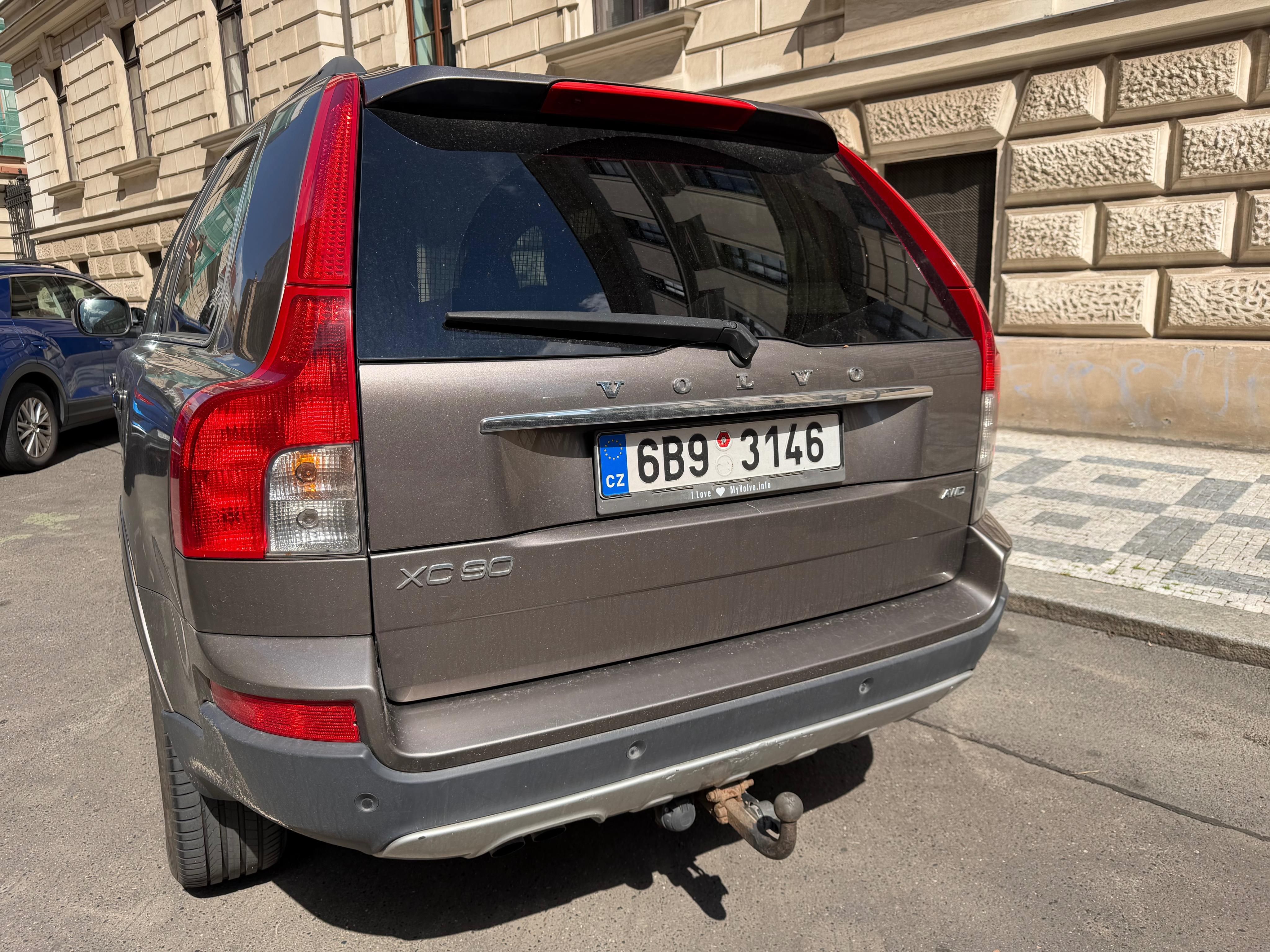 Volvo XC90 - fotka 4