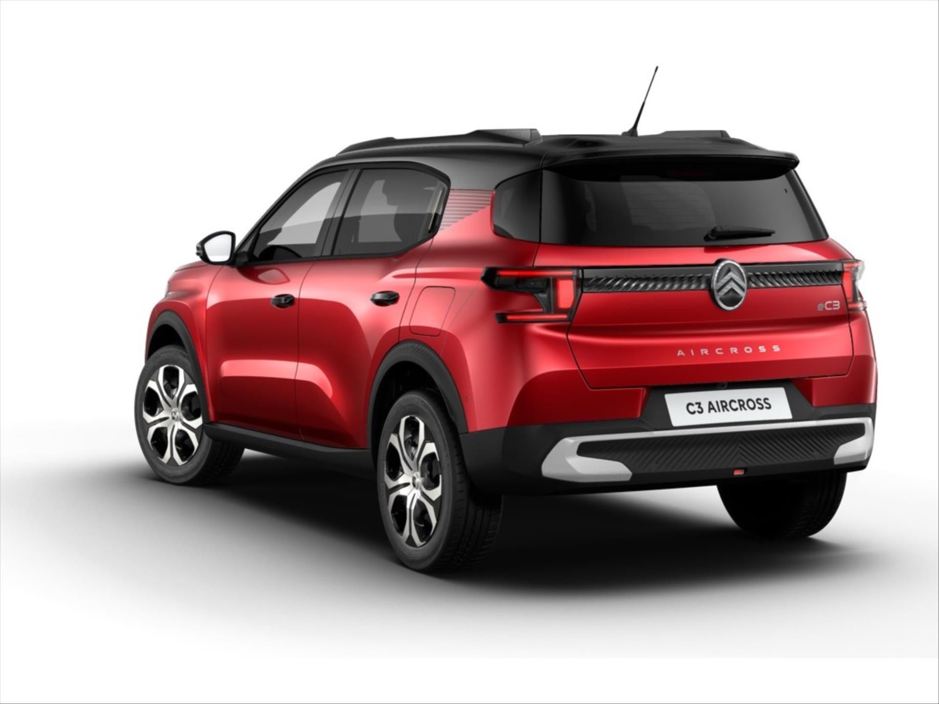 Citroën C3 Aircross, 1,2 Hybrid PLUS 145k Automatic - fotka 3