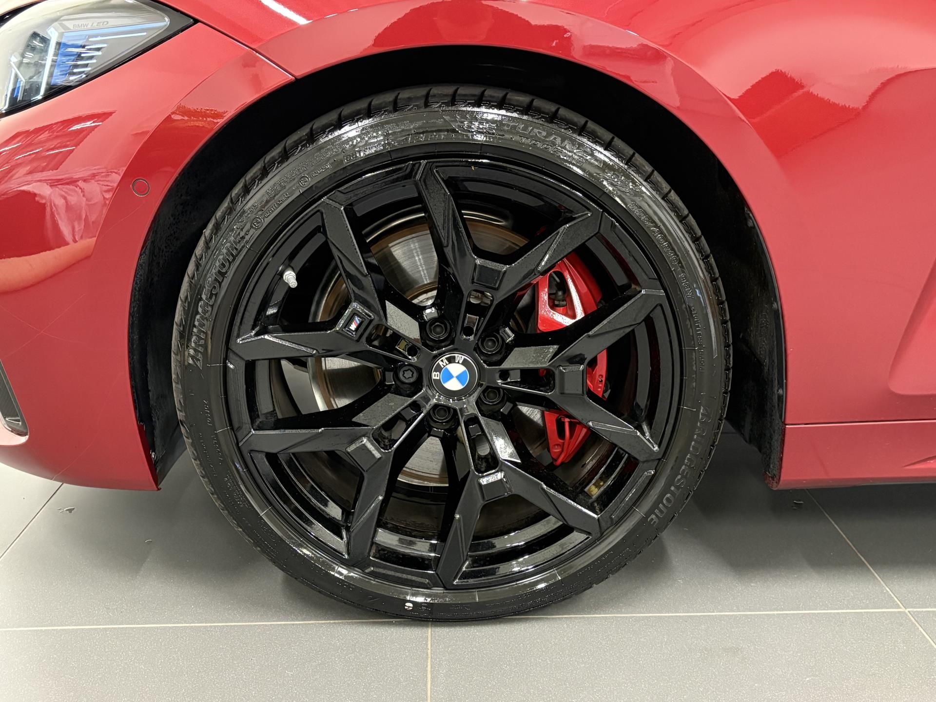 BMW Řada 4, M440i xDrive Coupé M PRO - fotka 4