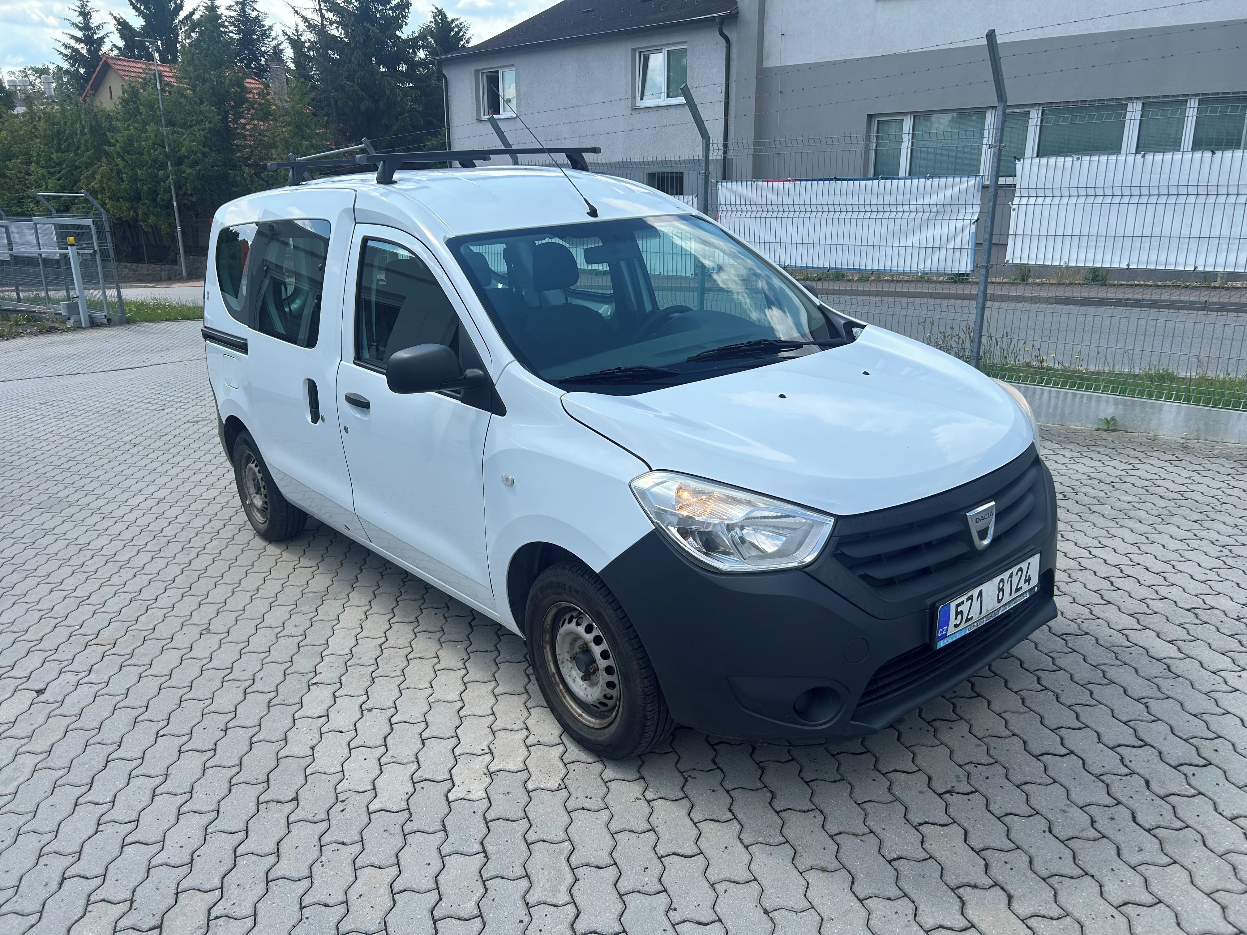 Dacia Dokker, 1.6i / 5 míst - fotka 2