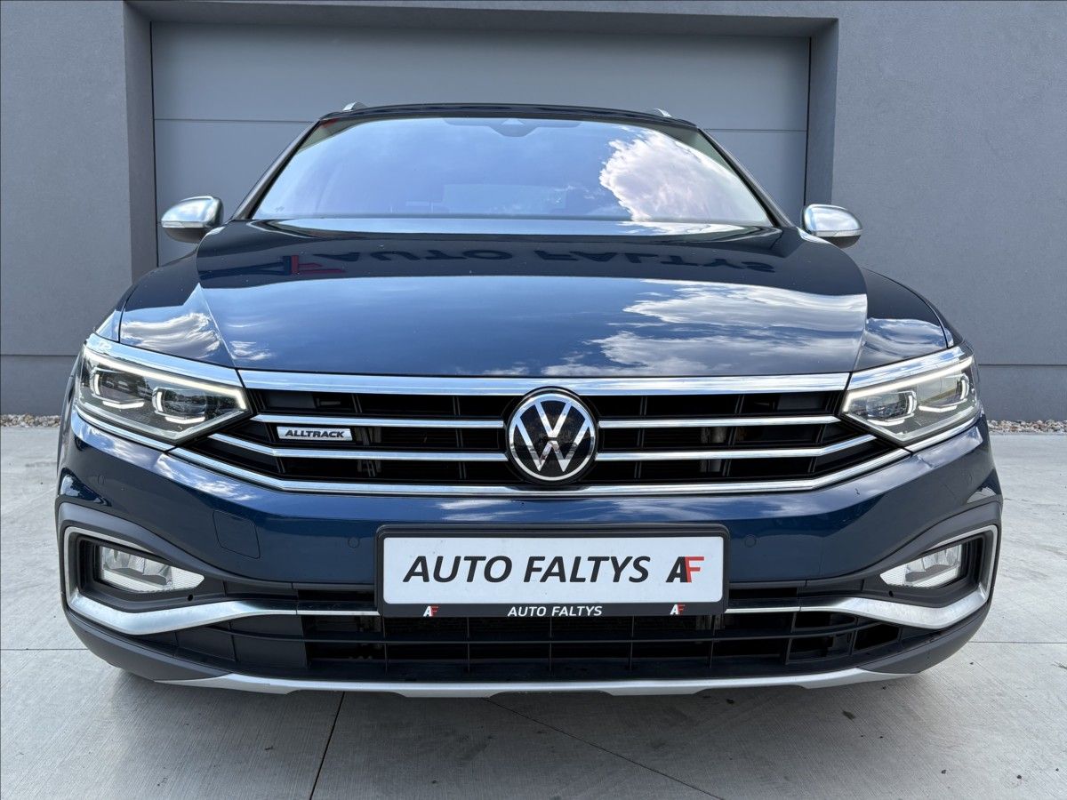 Volkswagen Passat, 2,0 TSI 206 KW 4M AUT ALLTRACK - fotka 4