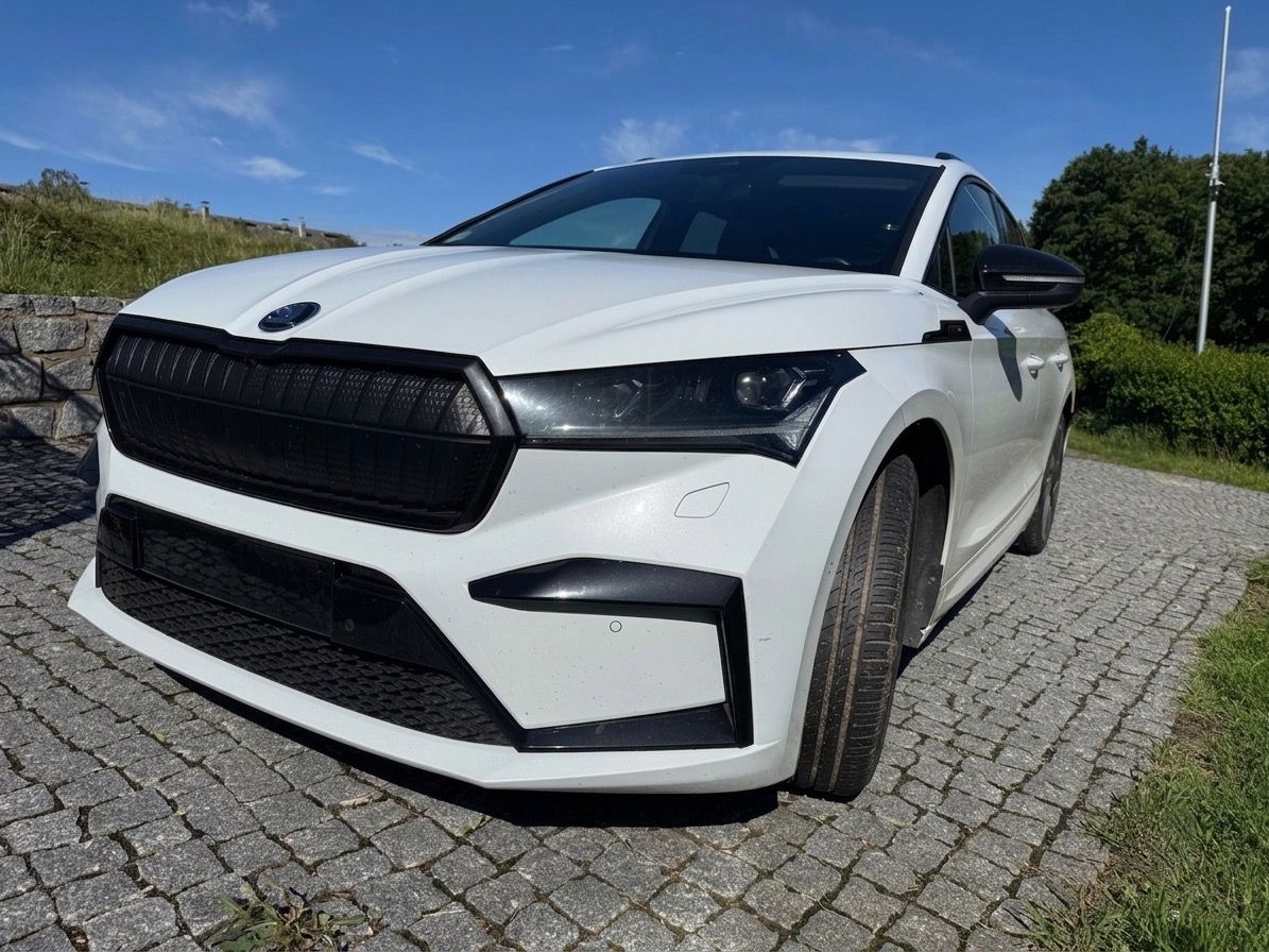 Škoda Enyaq iV, iV80 LED NAVI ZAVES KUZE