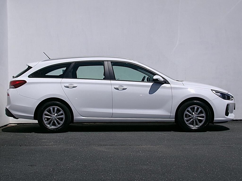 Hyundai i30, 1.4 T-GDI 103 kW - fotka 6