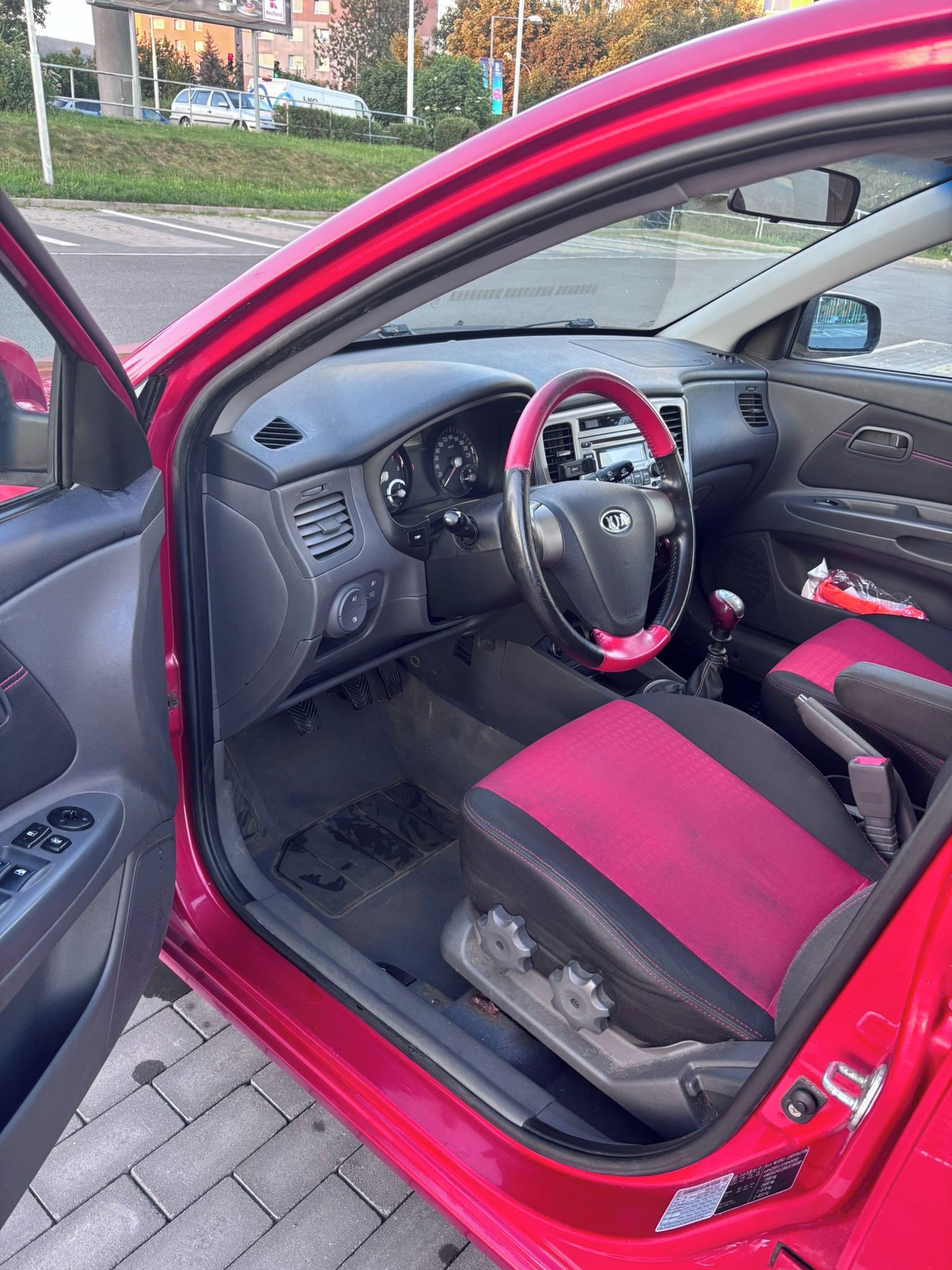 Kia Rio, 1.4 16V - fotka 5