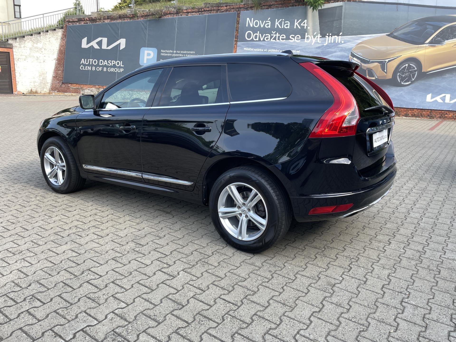 Volvo XC60, D5 2.4D 169kW AWD - fotka 5
