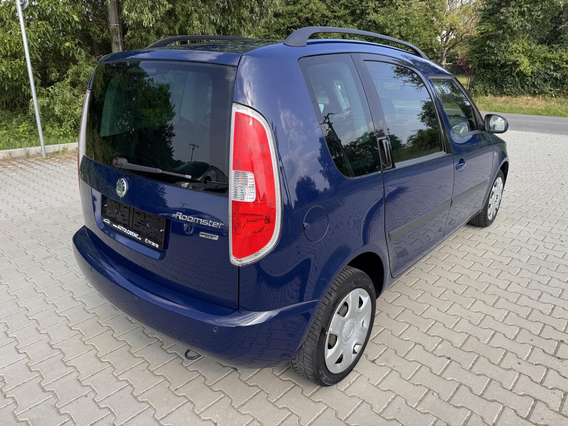Škoda Roomster, 1.4i 63Kw Ambition - fotka 4