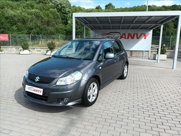 1,6 VVT,79KW,4X2,VÝHŘEV,KOLA