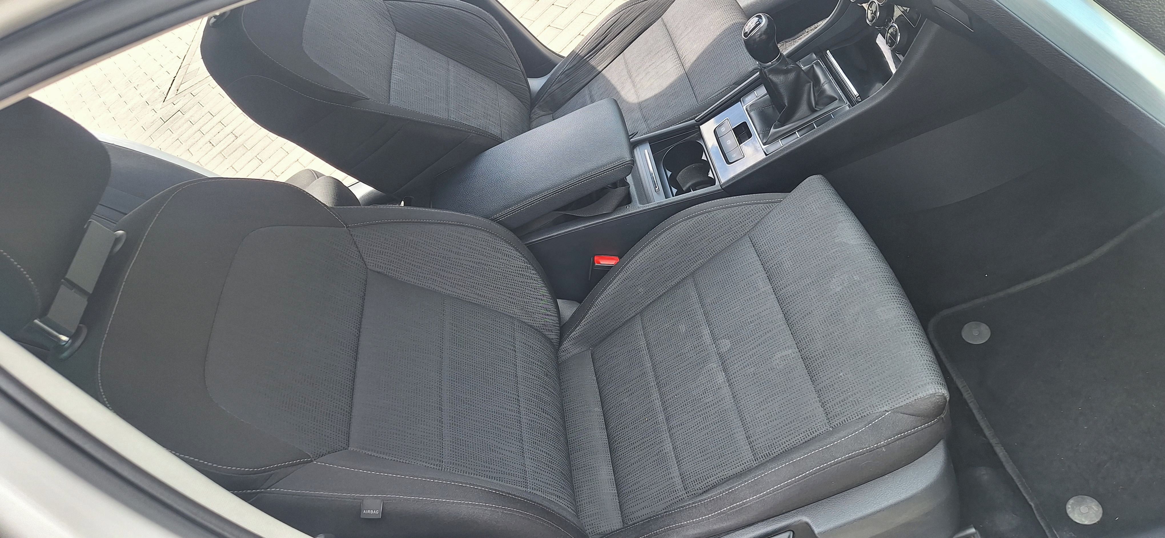 Škoda Superb, 2.0 tdi - fotka 6