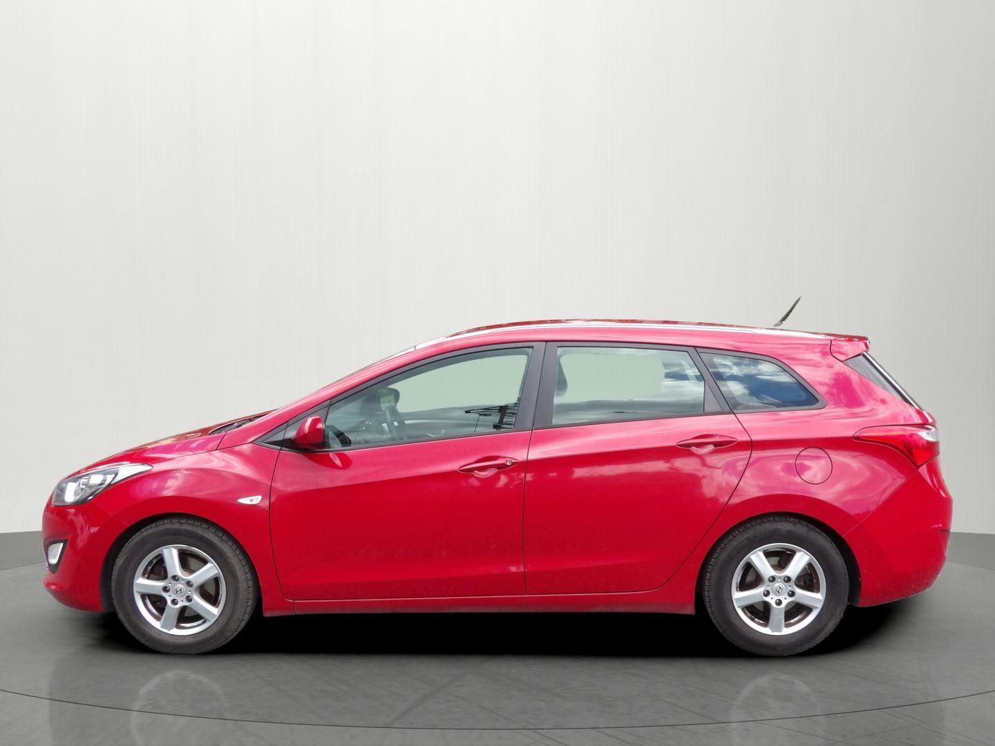 Hyundai i30, 1.4i CVVT Trikolor ČR - fotka 2