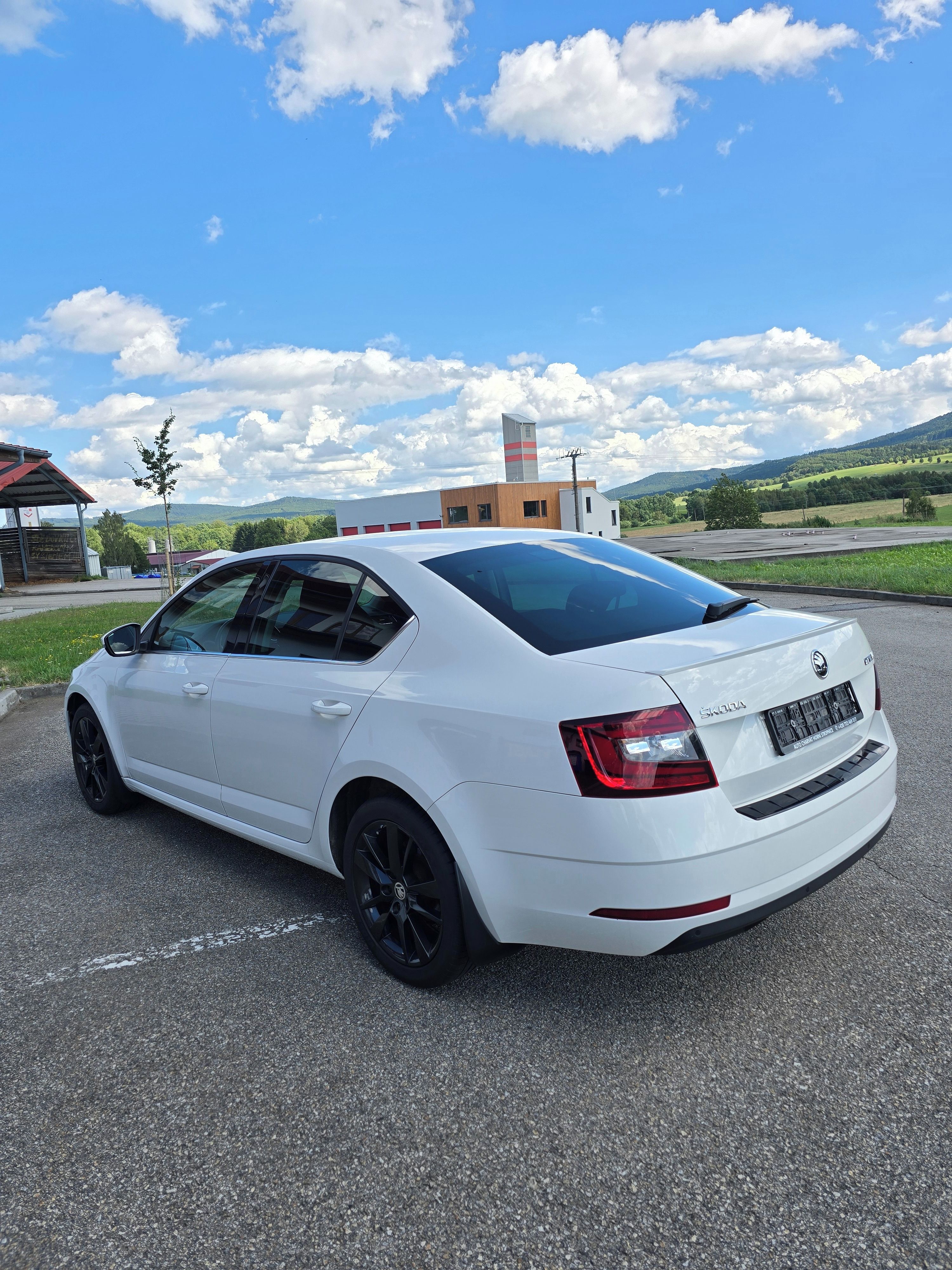 Škoda Octavia, 1.4 TSI Style 73tkm - fotka 5