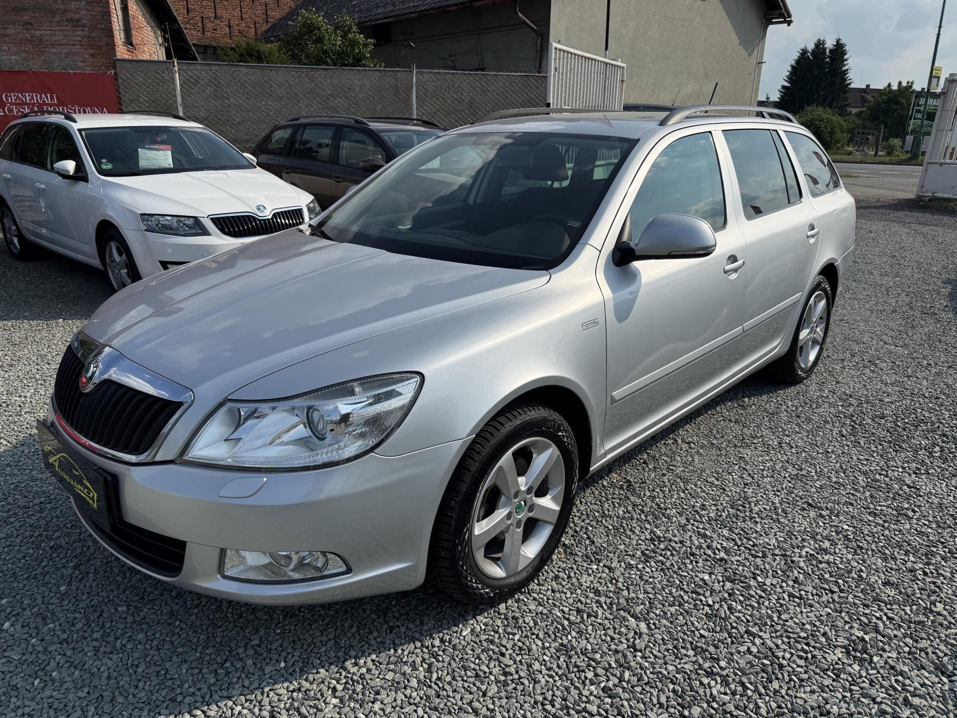 Škoda Octavia, 1.4 TSI FAMILY - fotka 3