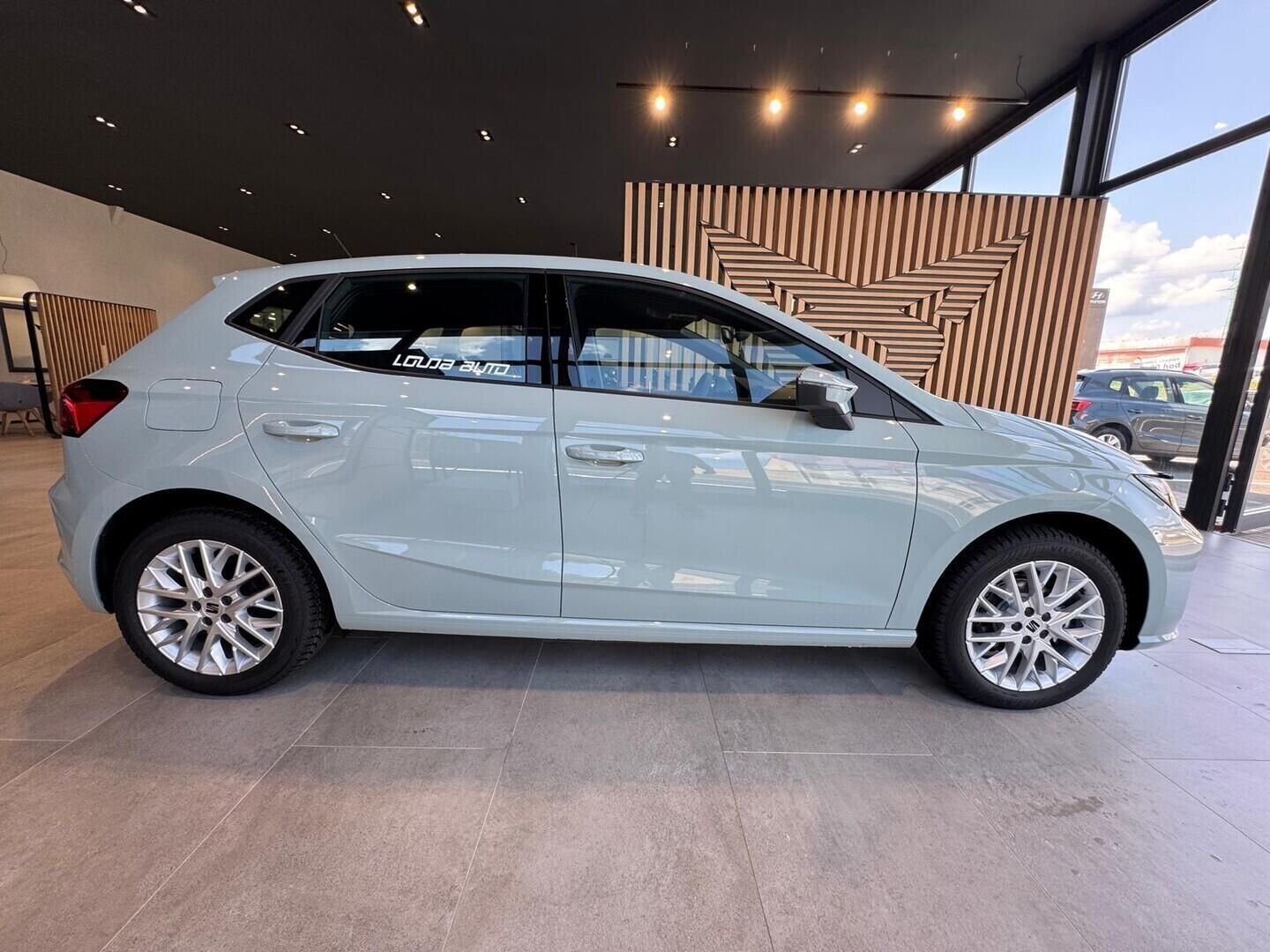 Seat Ibiza, Style 1.0 TSI 70 kW - fotka 4