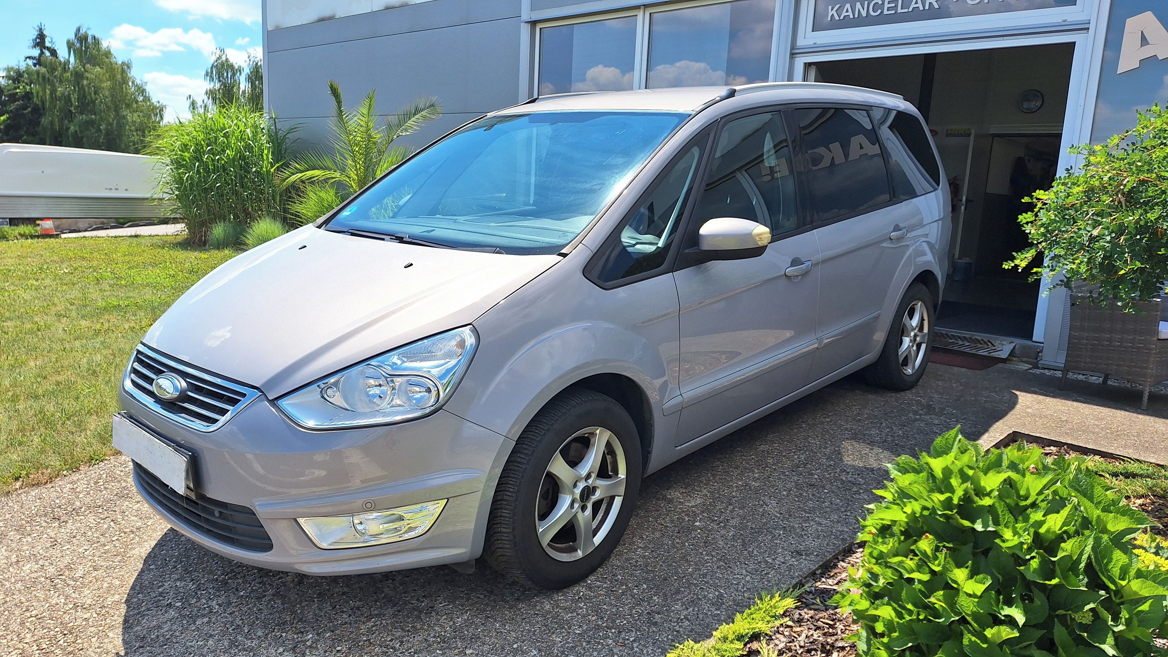 Ford Galaxy, NOVÁ STK, ZACHOVALÝ - fotka 3
