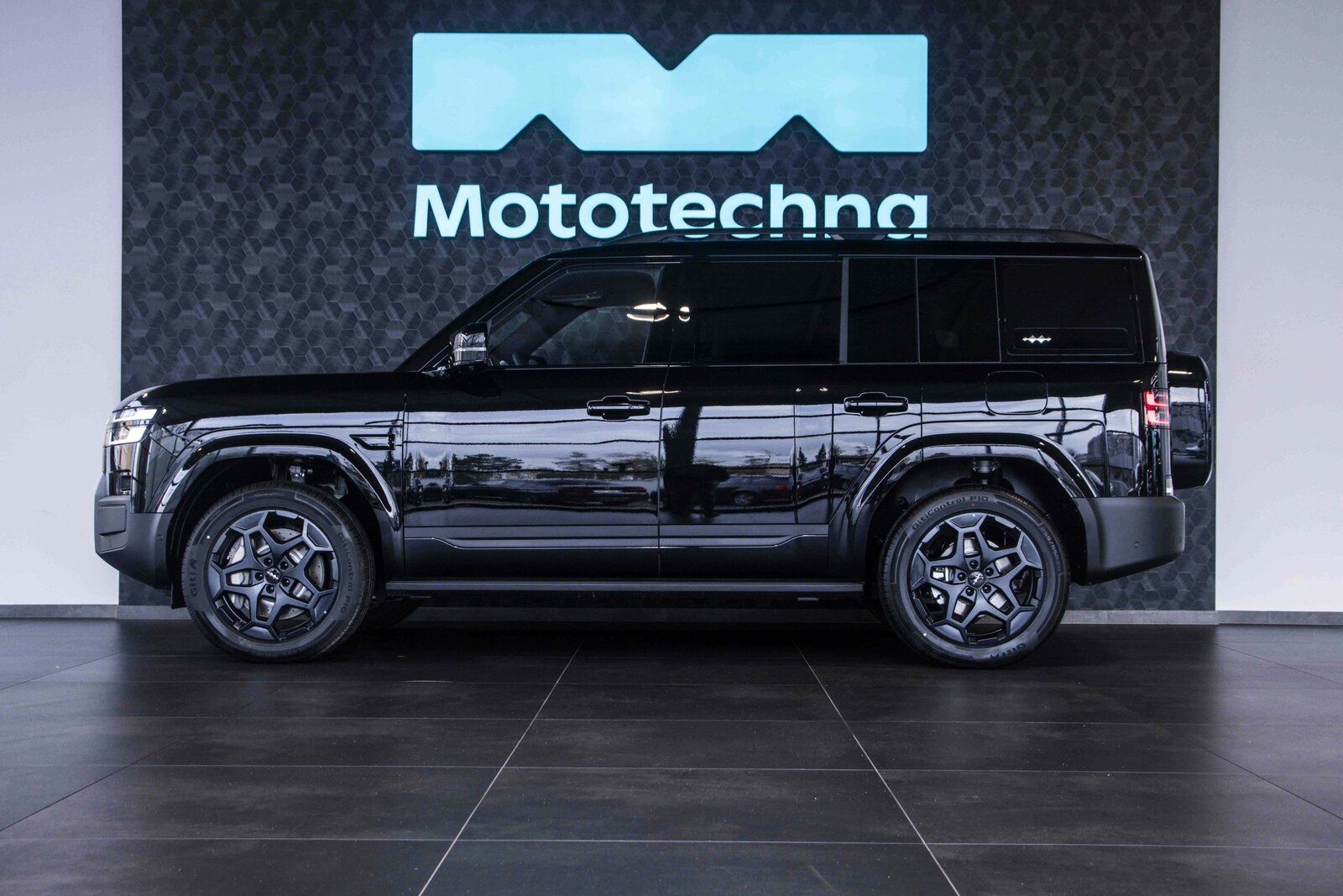 Denza Titanium 7, DM-o 35 kWh EREV 4WD, 360°, HU - fotka 2