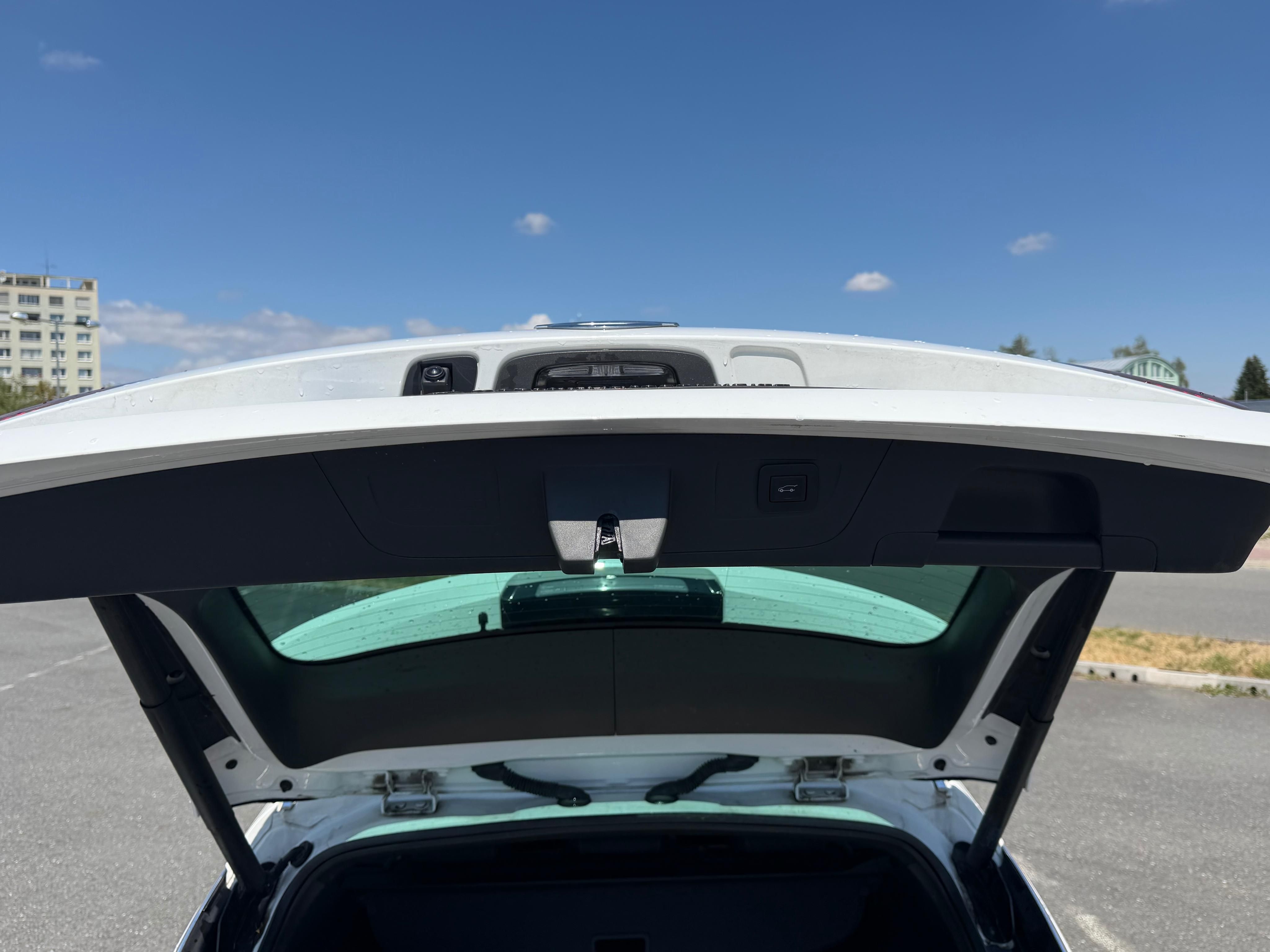 Opel Insignia, Opel Insignia, Matriix svetla. - fotka 4