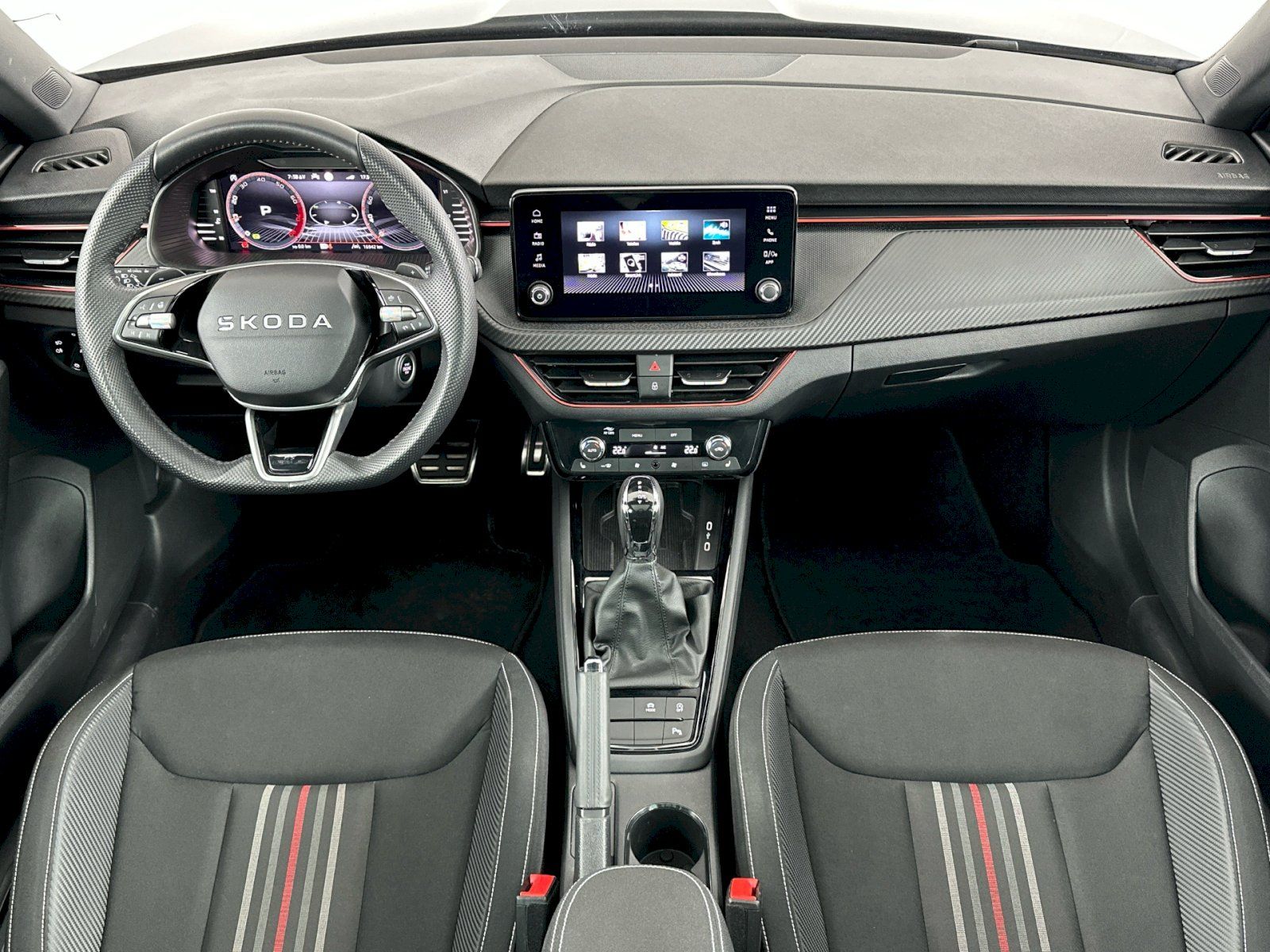 Škoda Kamiq, DSG 1.0TSI 85kW Monte Carlo - fotka 5