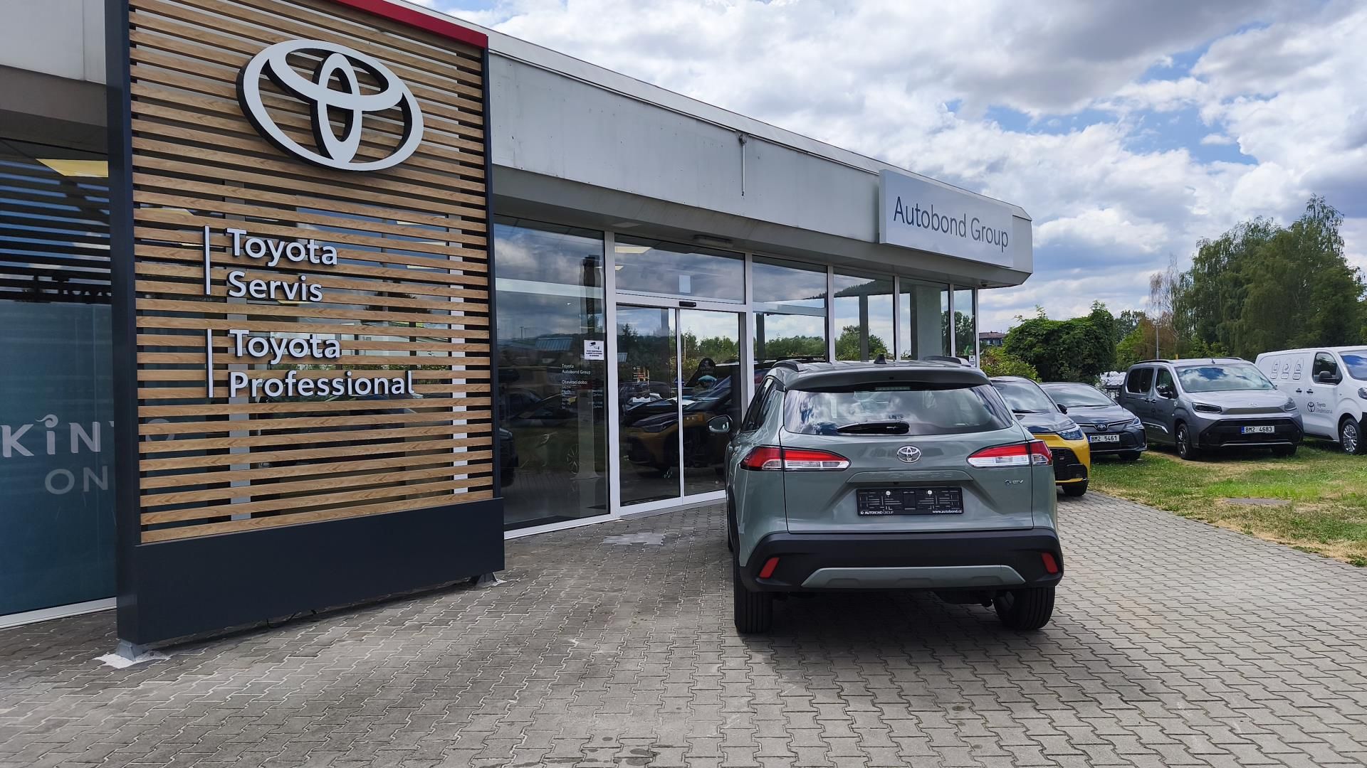 Toyota Corolla Cross, 1.8 HEV  COMFORT BUSINESS - fotka 5