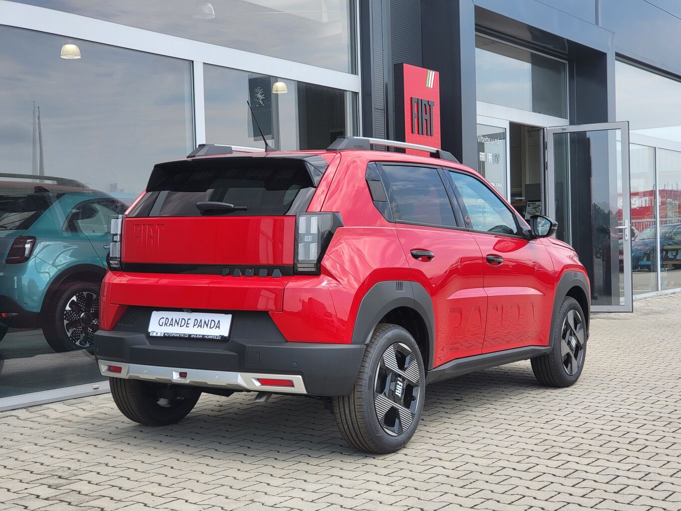 Fiat Grande Panda, La Prima 1.2 Turbo 100k MAN6 N - fotka 4