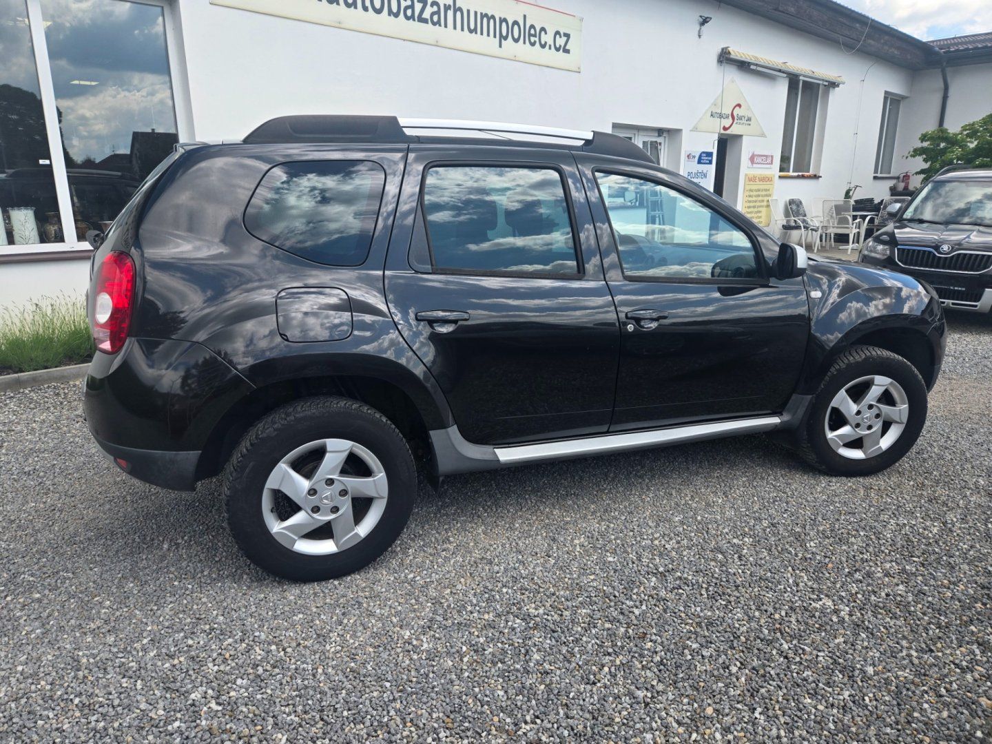 Dacia Duster, 1.6 i 16V - fotka 3