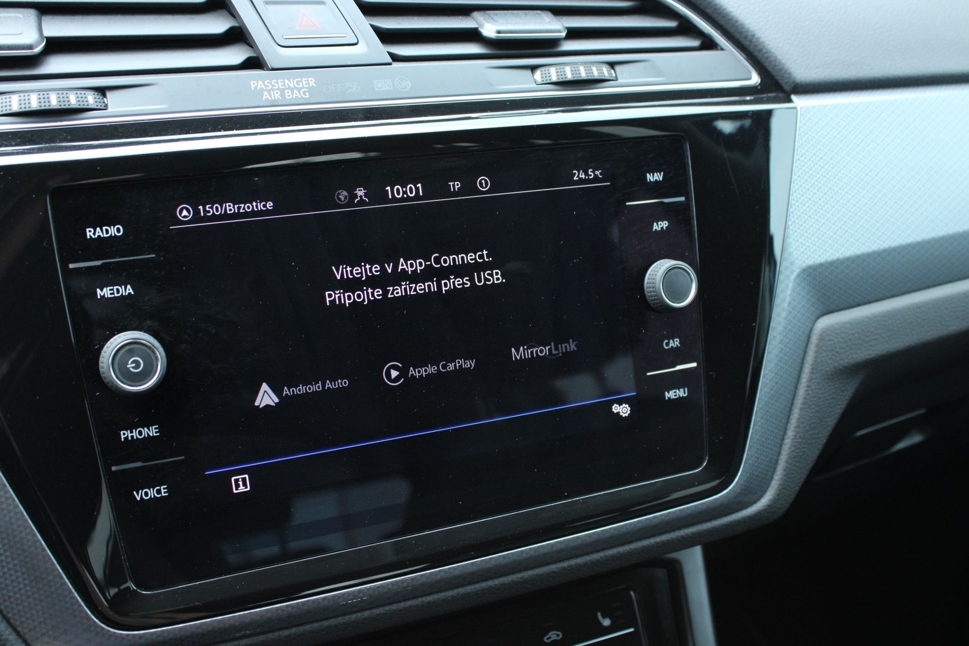 Volkswagen Touran, 2.0 TDI 110kW DSG tažné LED - fotka 6