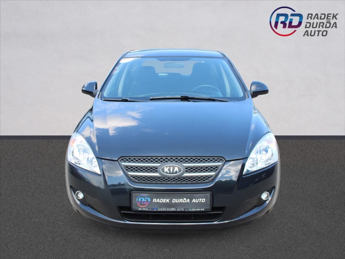 Kia Cee´d, 1,6 CRDi  NOVÉ V ČR,1.MAJITEL - fotka 2