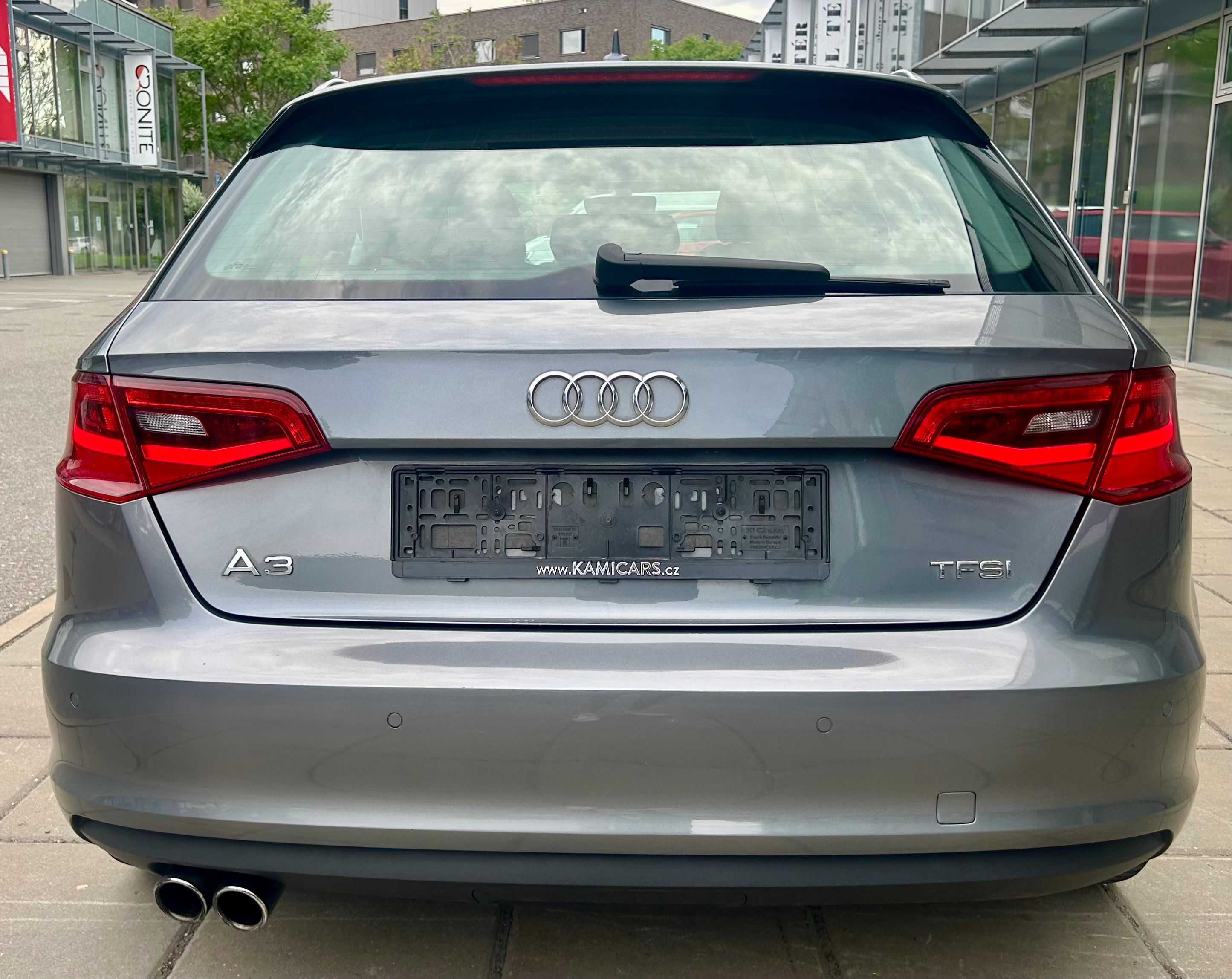 Audi A3, 1.4TFSI XENON-NAVI-PANORAMA - fotka 5