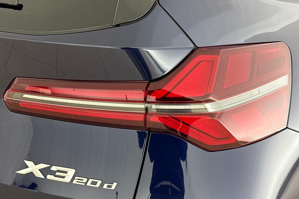 BMW X3, xDrive20d - fotka 5