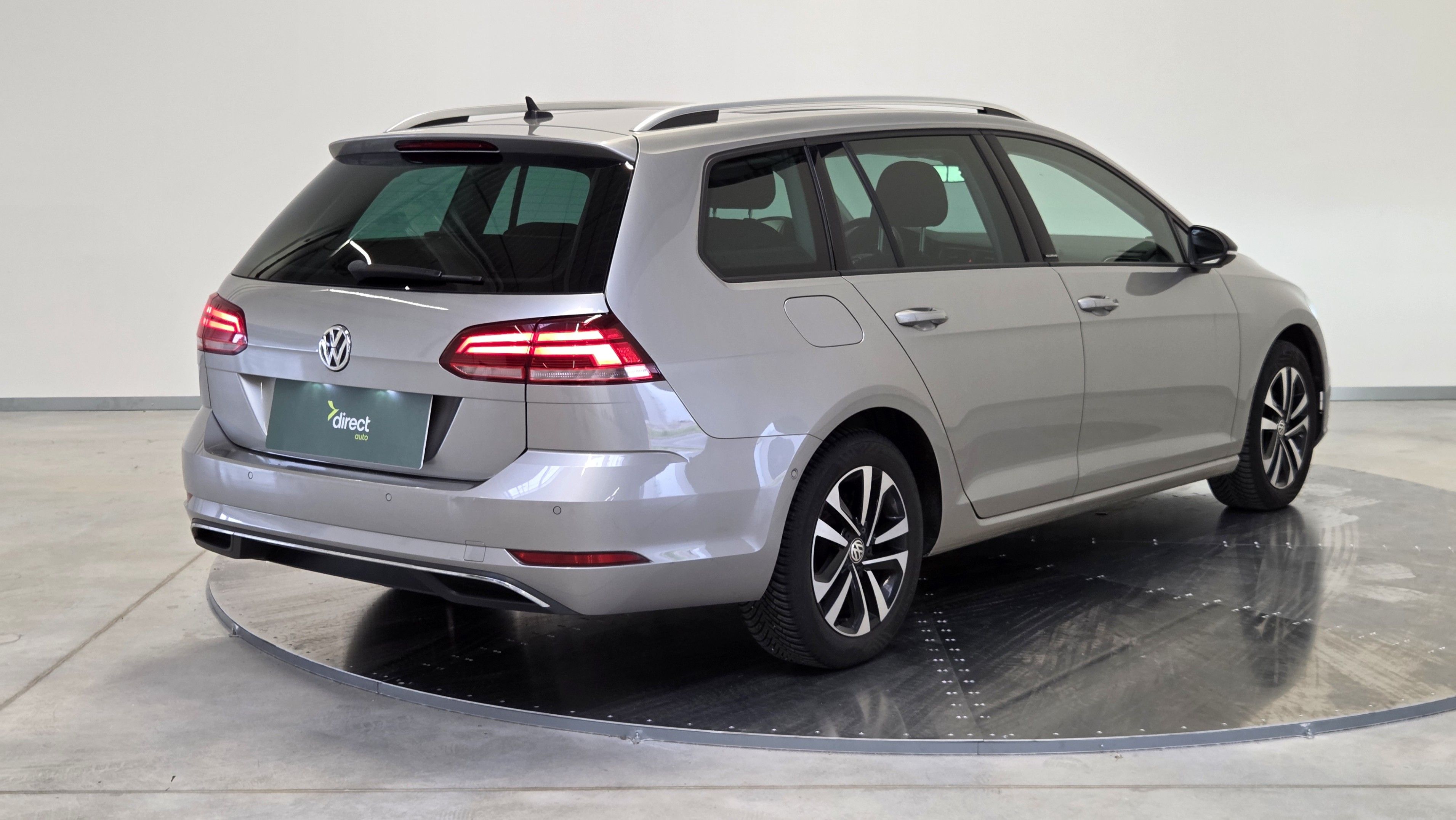 Volkswagen Golf, 1.6 TDI 85 kW IQ-DRIVE - fotka 4