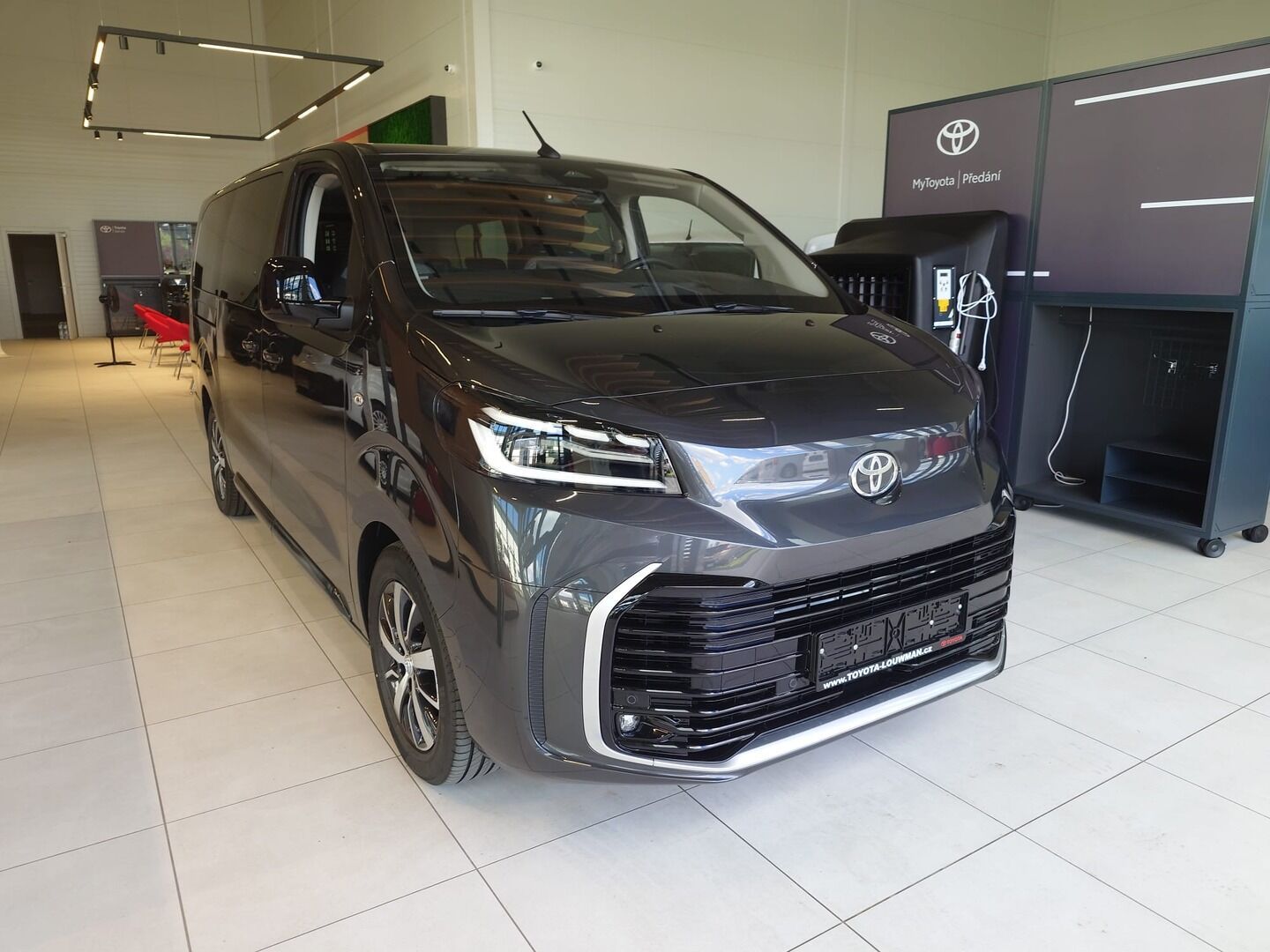 Toyota Proace Verso, Family L2 8AT