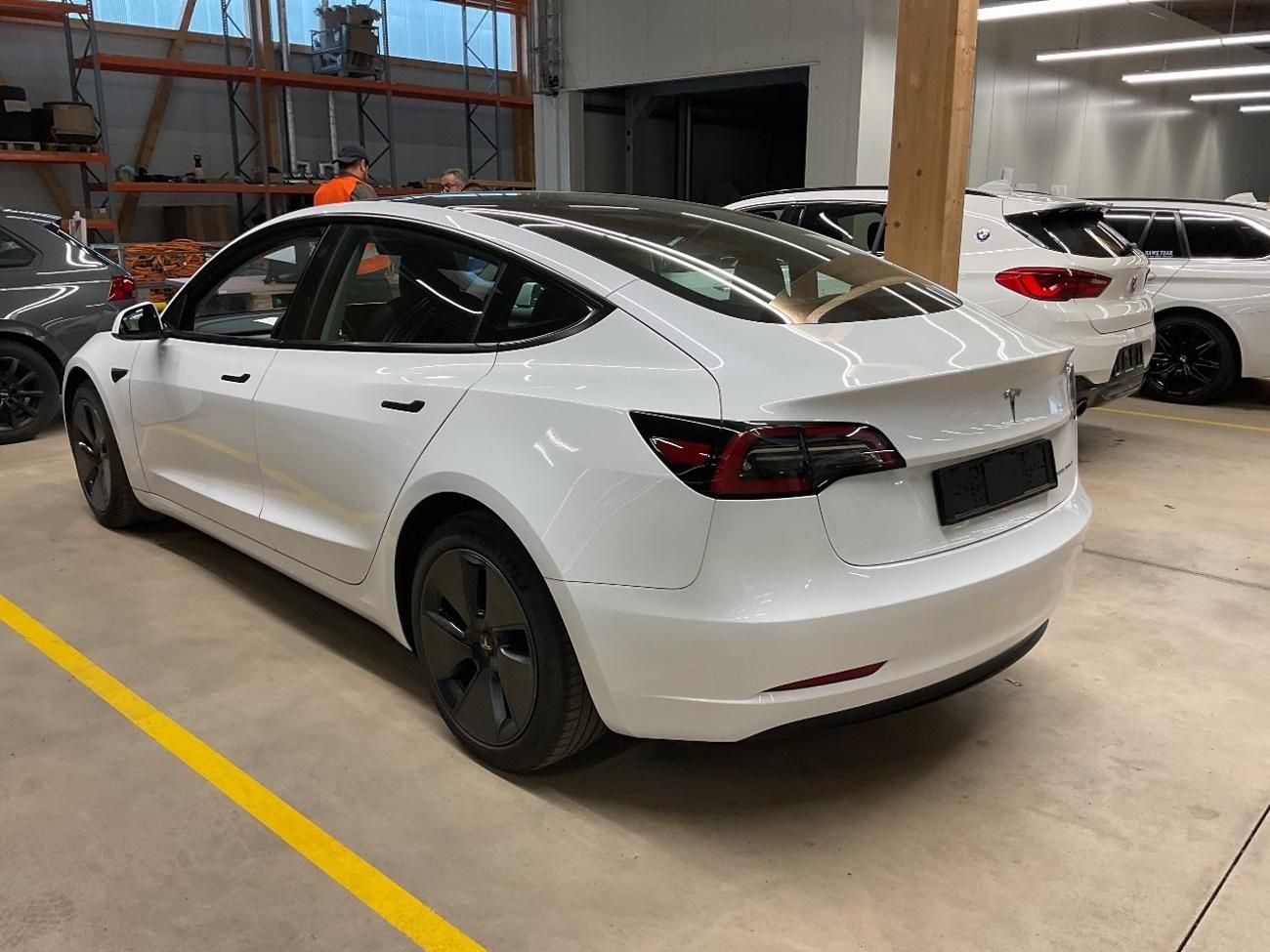 Tesla Model 3, LONG RANGE DUAL MOTOR SOH 94% - fotka 4