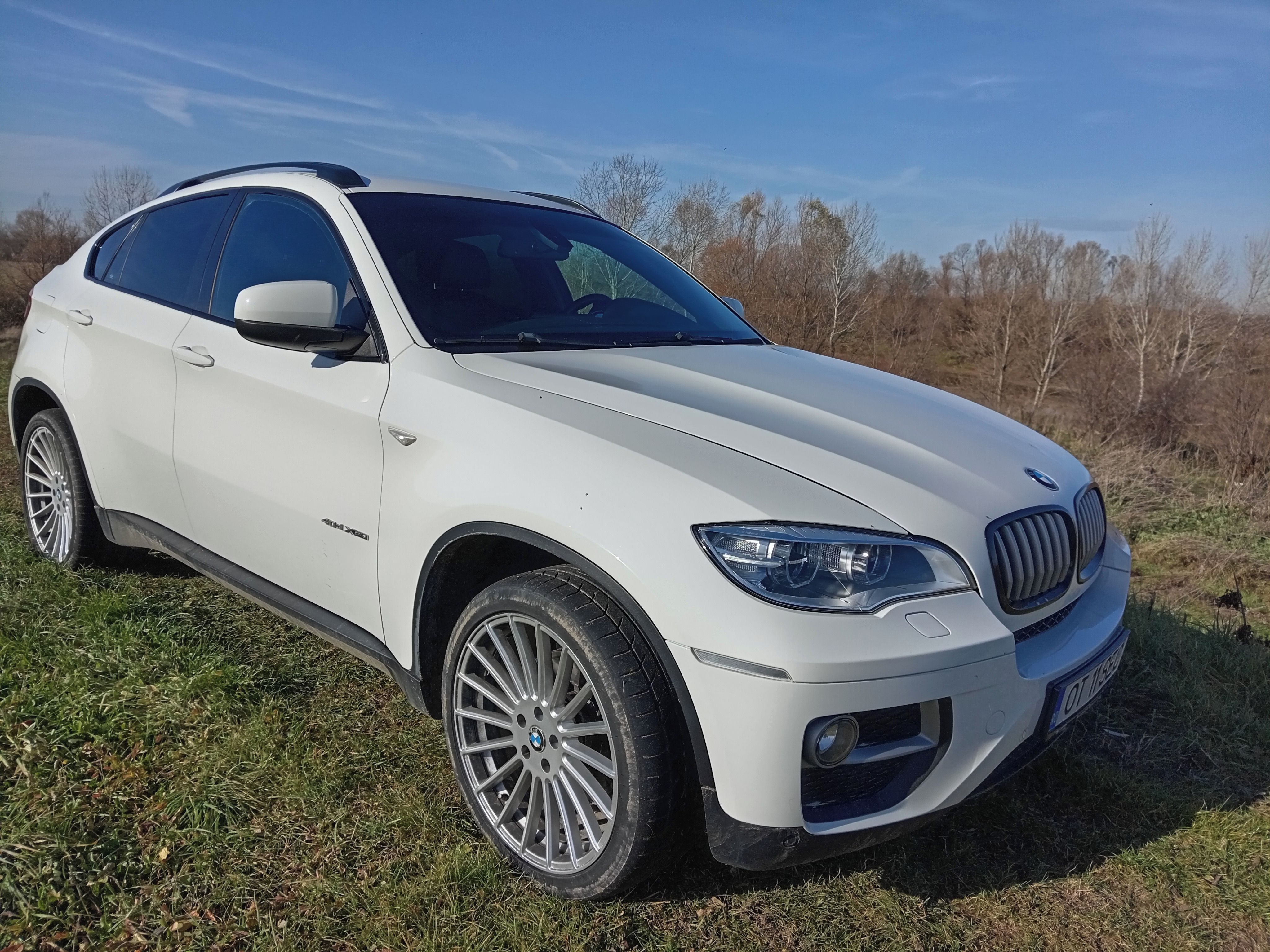 BMW X6 - fotka 3