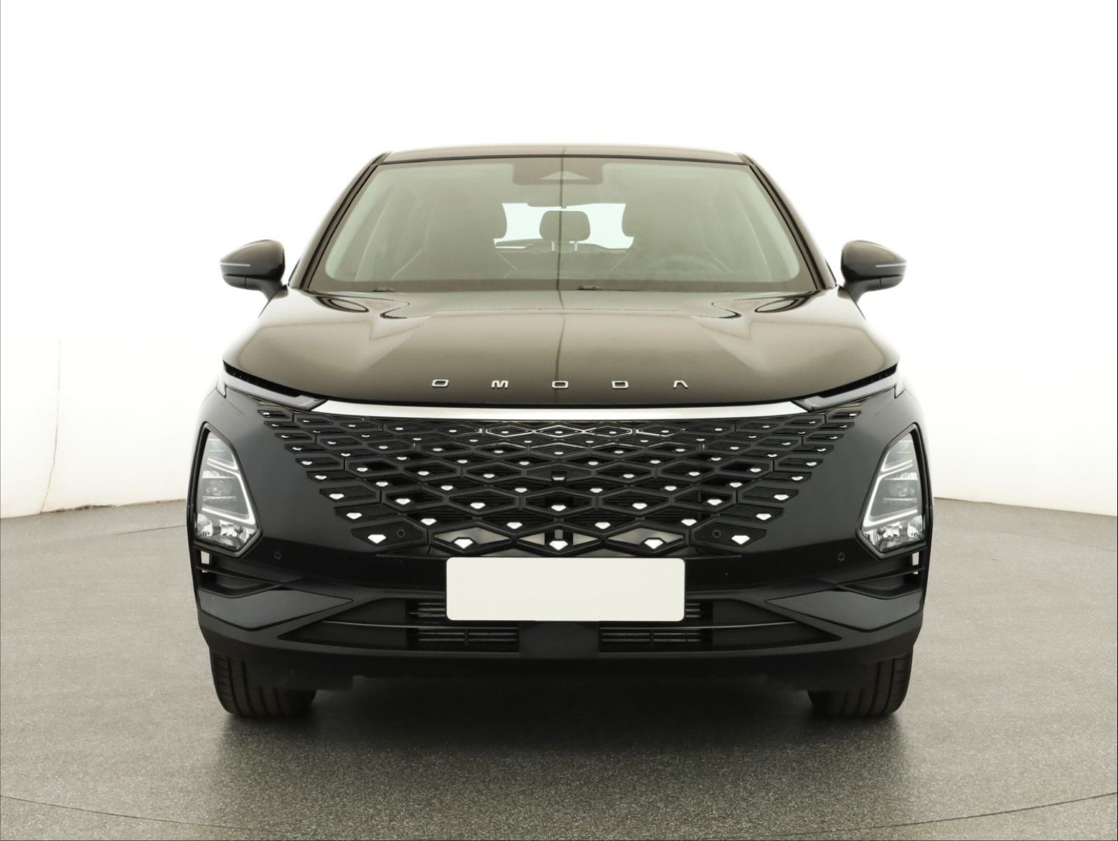 Omoda 5, 1.6 T, Basic, BASIC - fotka 2