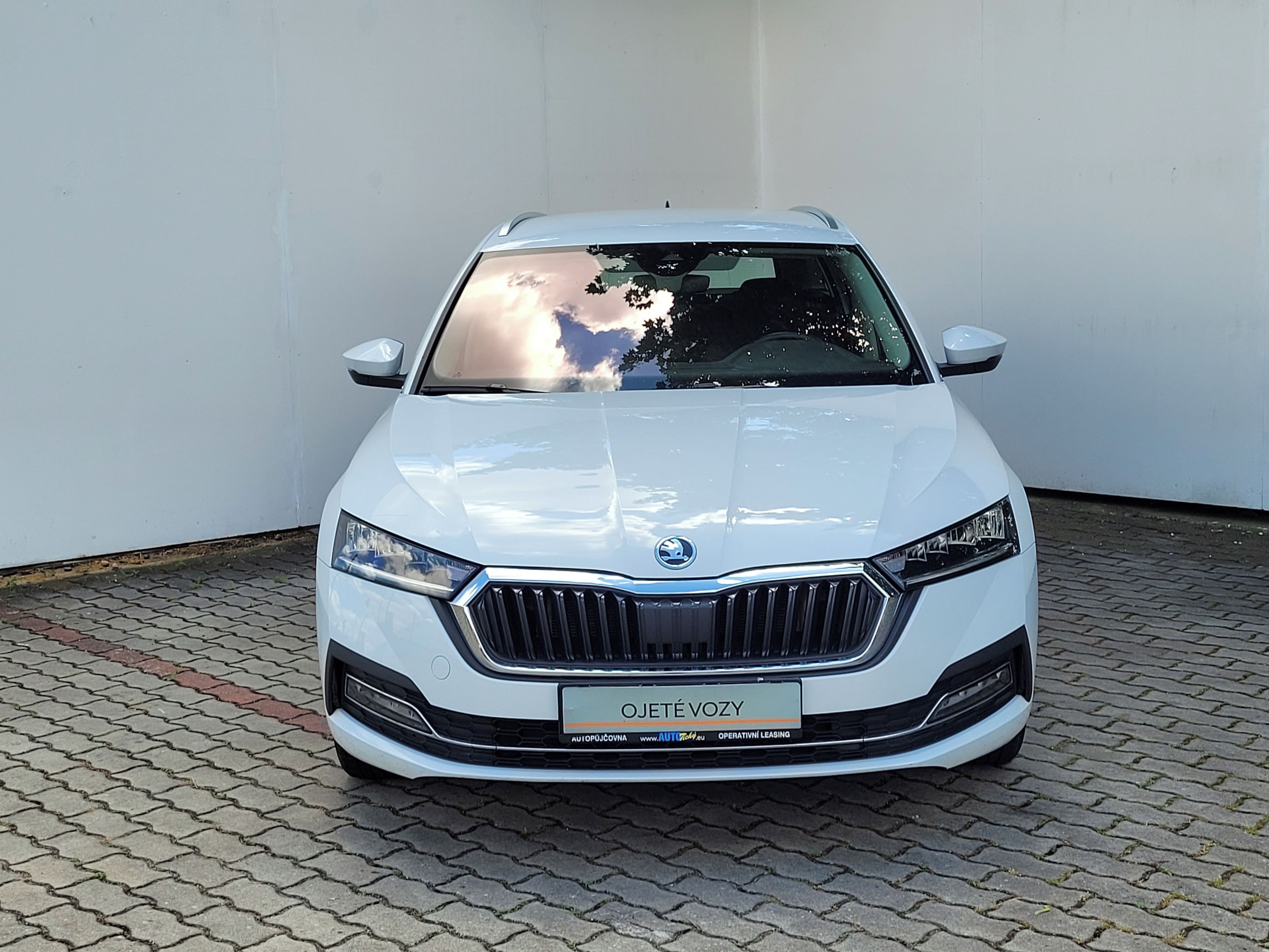 Škoda Octavia, 2.0 TDI 110 kW STYLE Plus - fotka 2