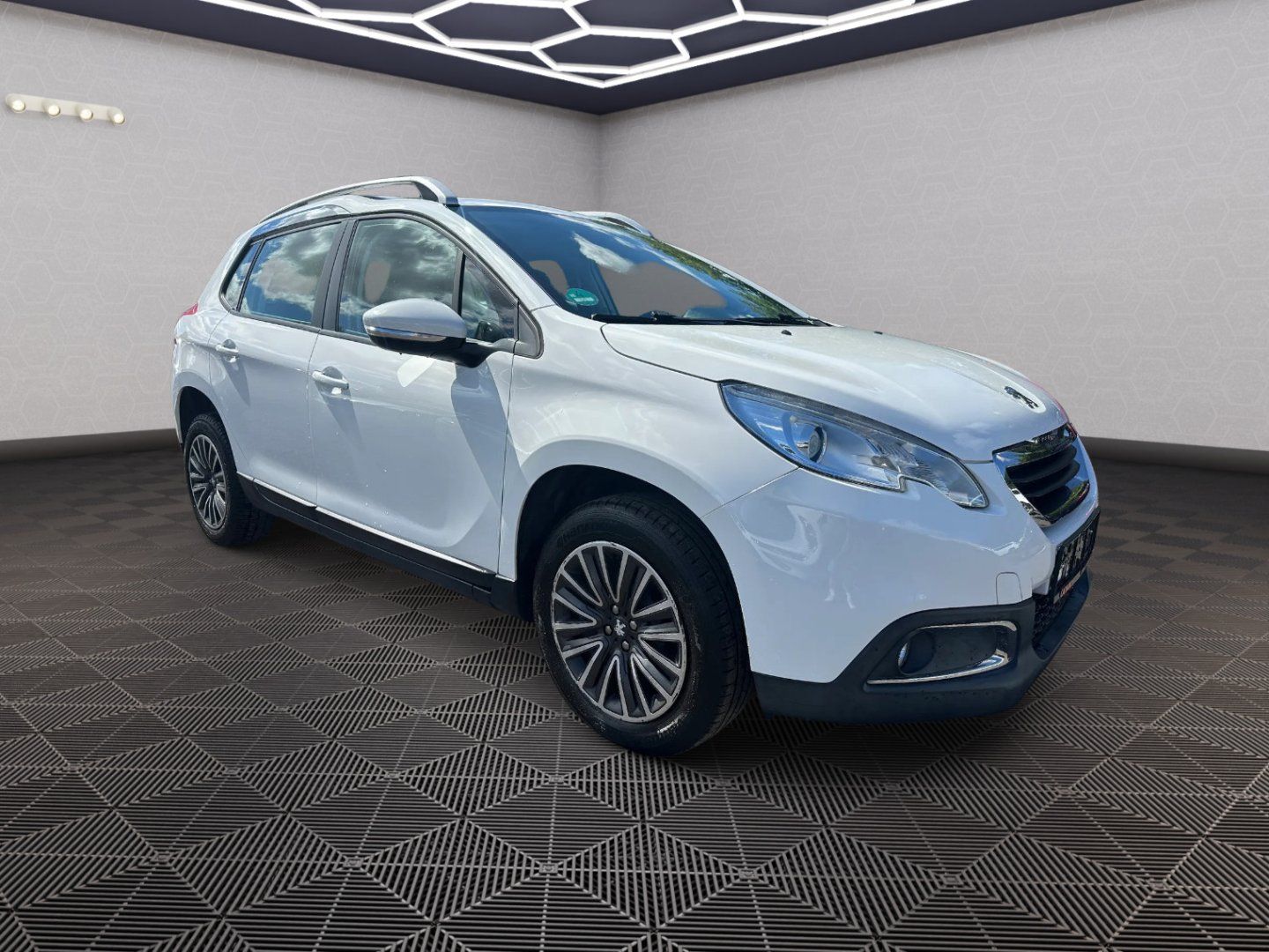 Peugeot 2008, 1.2T 60kw