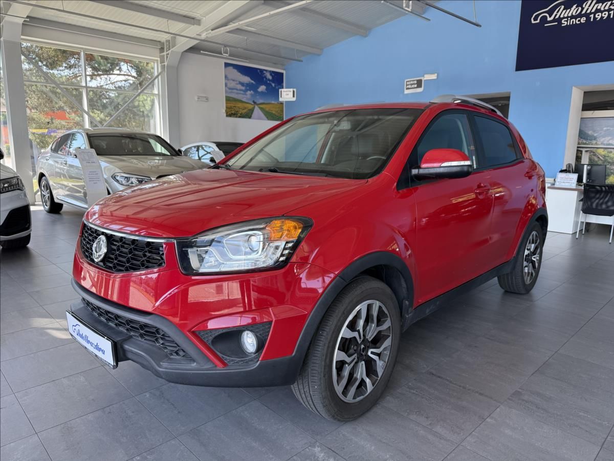 SsangYong Korando, 2,0   110 kW,SERVISKA,4x4, - fotka 3