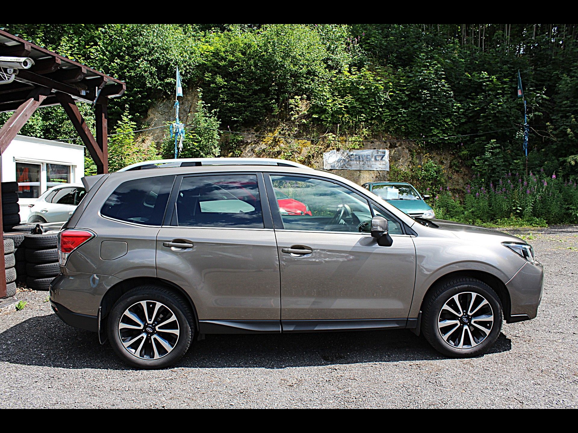 Subaru Forester, 2.0 XT 177 kW - fotka 6