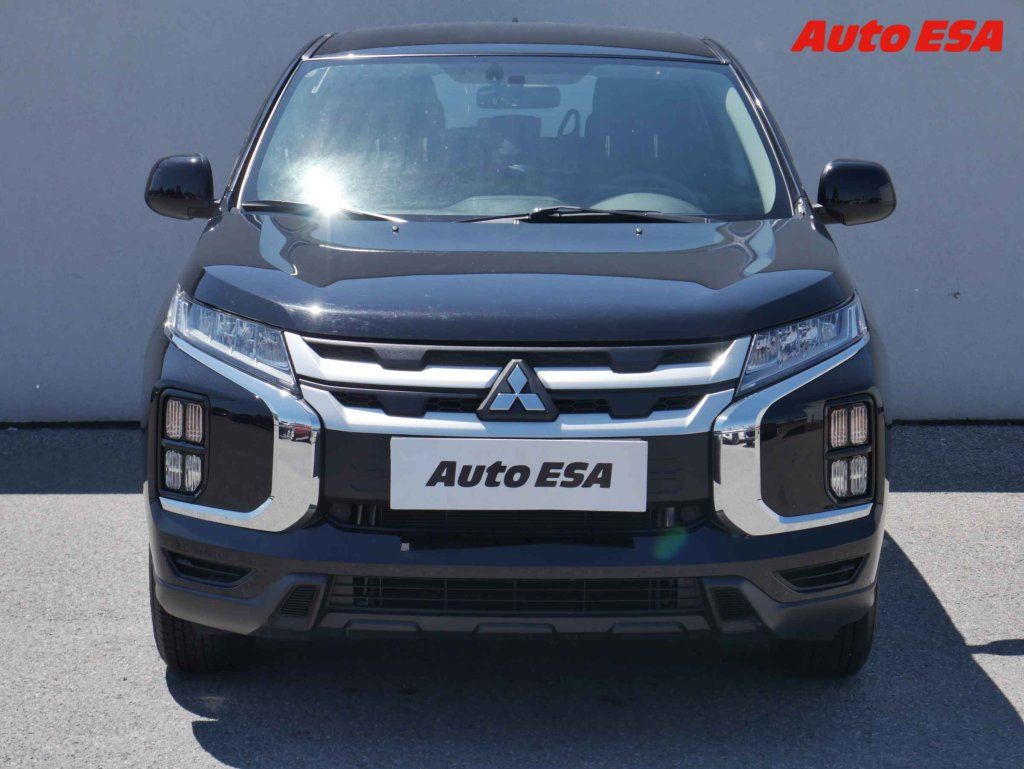 Mitsubishi ASX, 2.0Mivec,1.maj,ČR - fotka 2