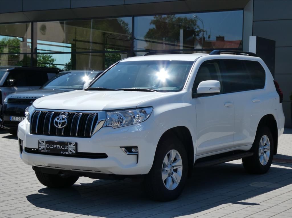 Toyota Land Cruiser, 2,8 D-4D 150kW 2Maj, ČR, DPH - fotka 3