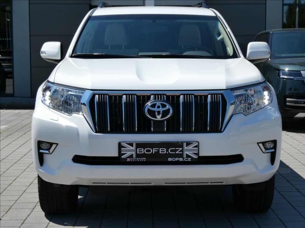 Toyota Land Cruiser, 2,8 D-4D 150kW 2Maj, ČR, DPH - fotka 4