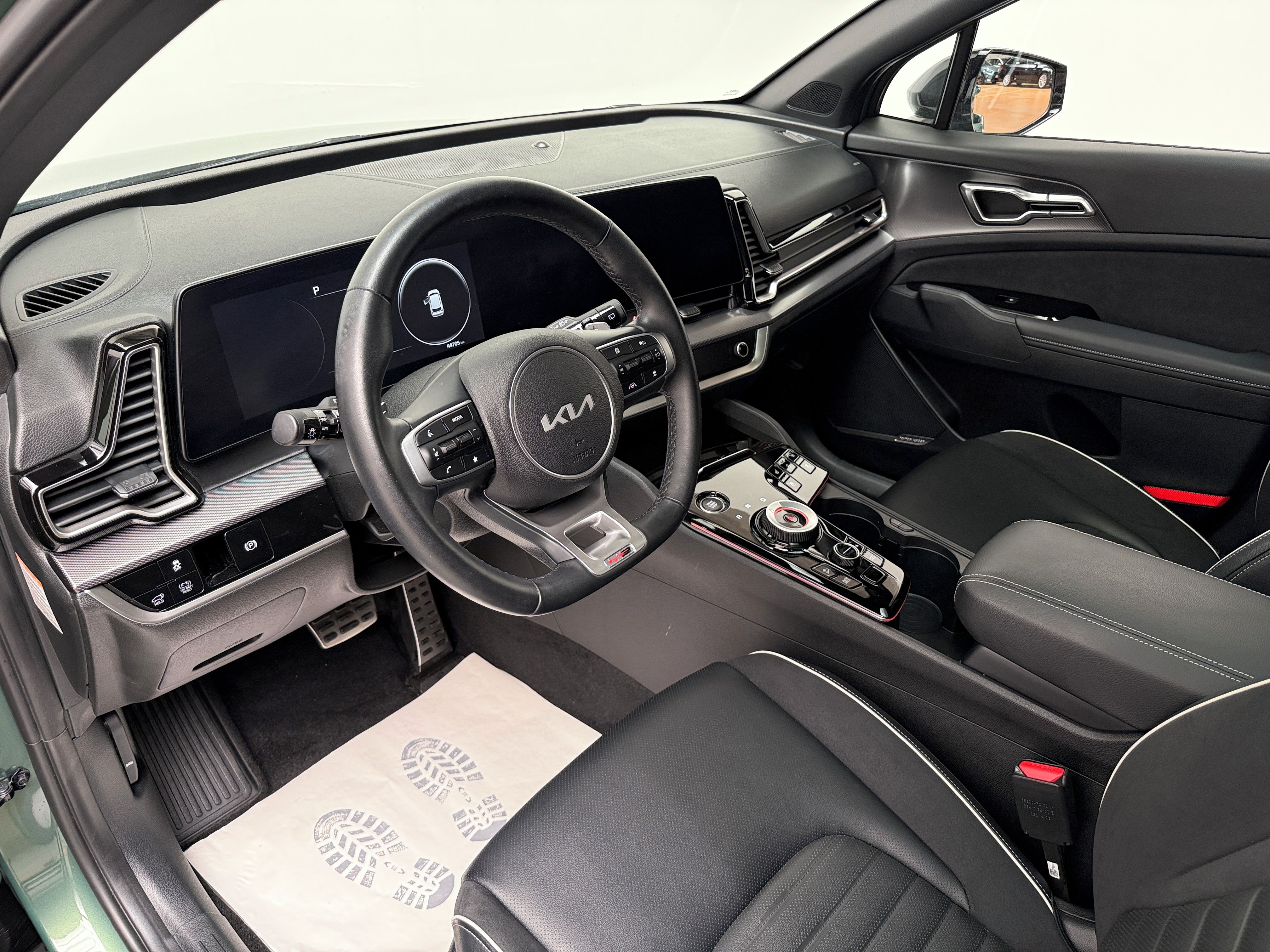Kia Sportage, 1.6 T-GDi HEV 169kW 4x4 GT Lin - fotka 5