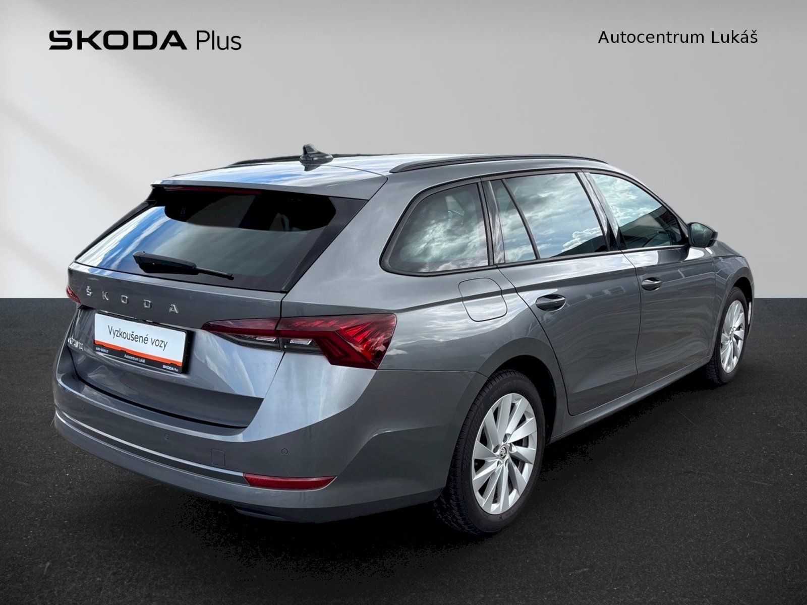 Škoda Octavia, Fresh 2.0 TDI 110 kW DSG - fotka 2