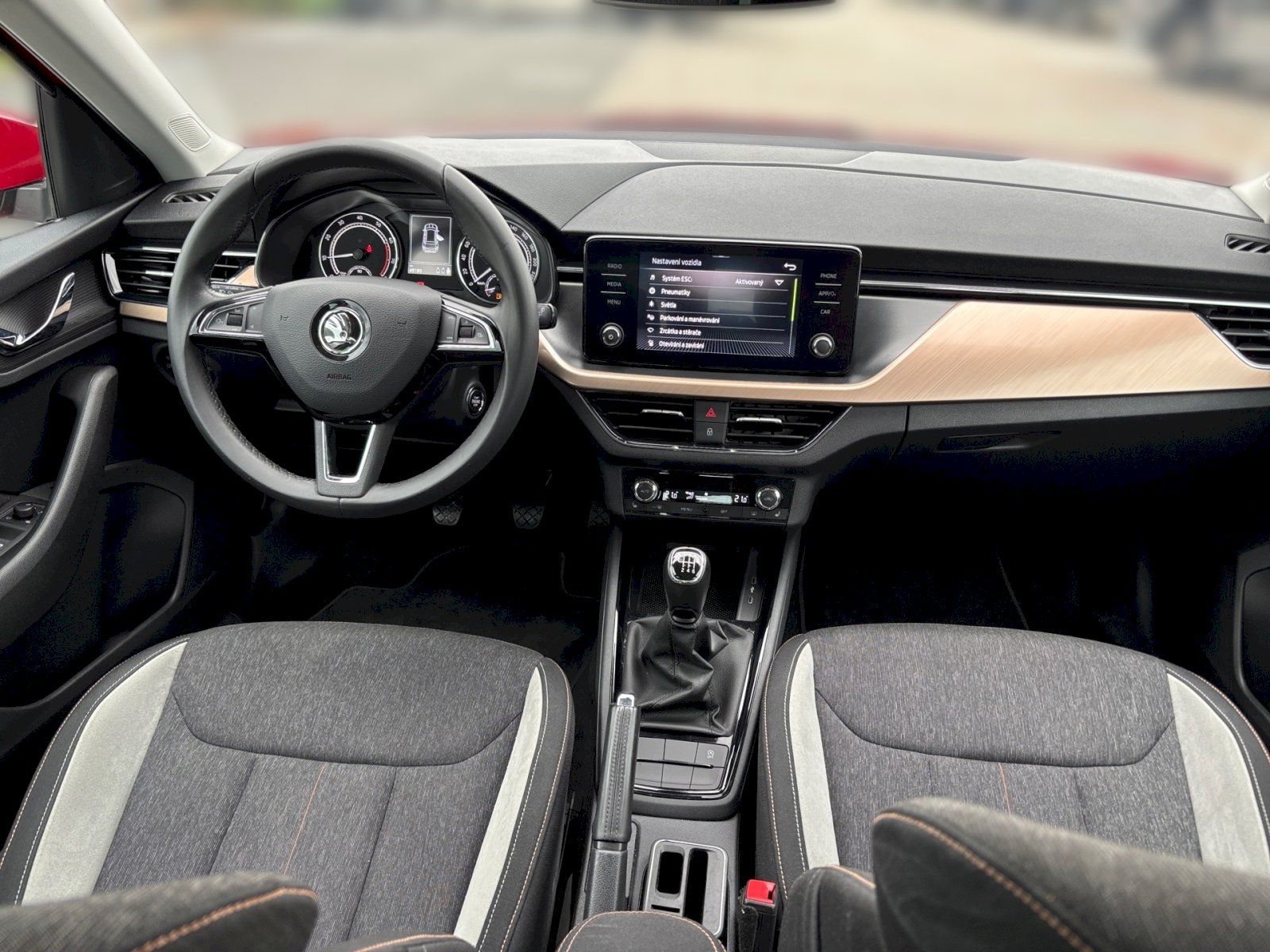 Škoda Kamiq, Style 1.0 TSI 85 kW - fotka 5