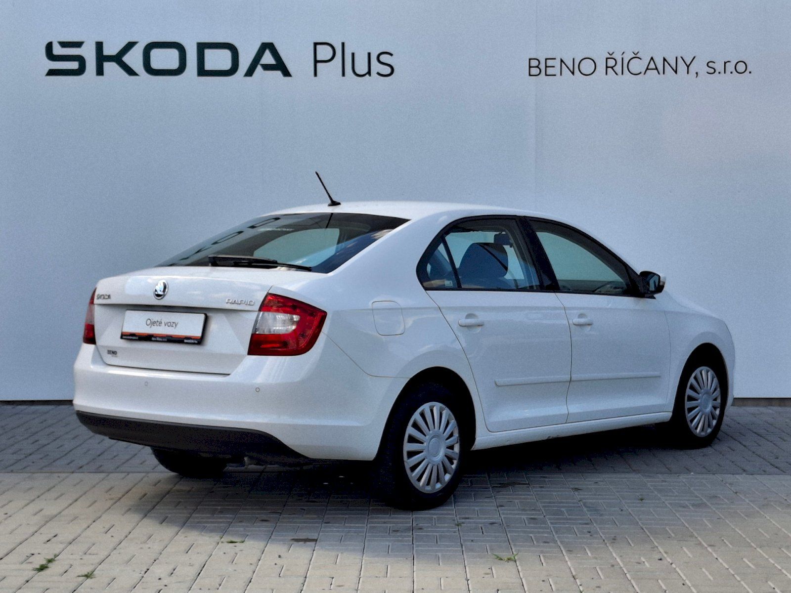 Škoda Rapid, Ambition Plus 1,2TSi 66kW - fotka 2